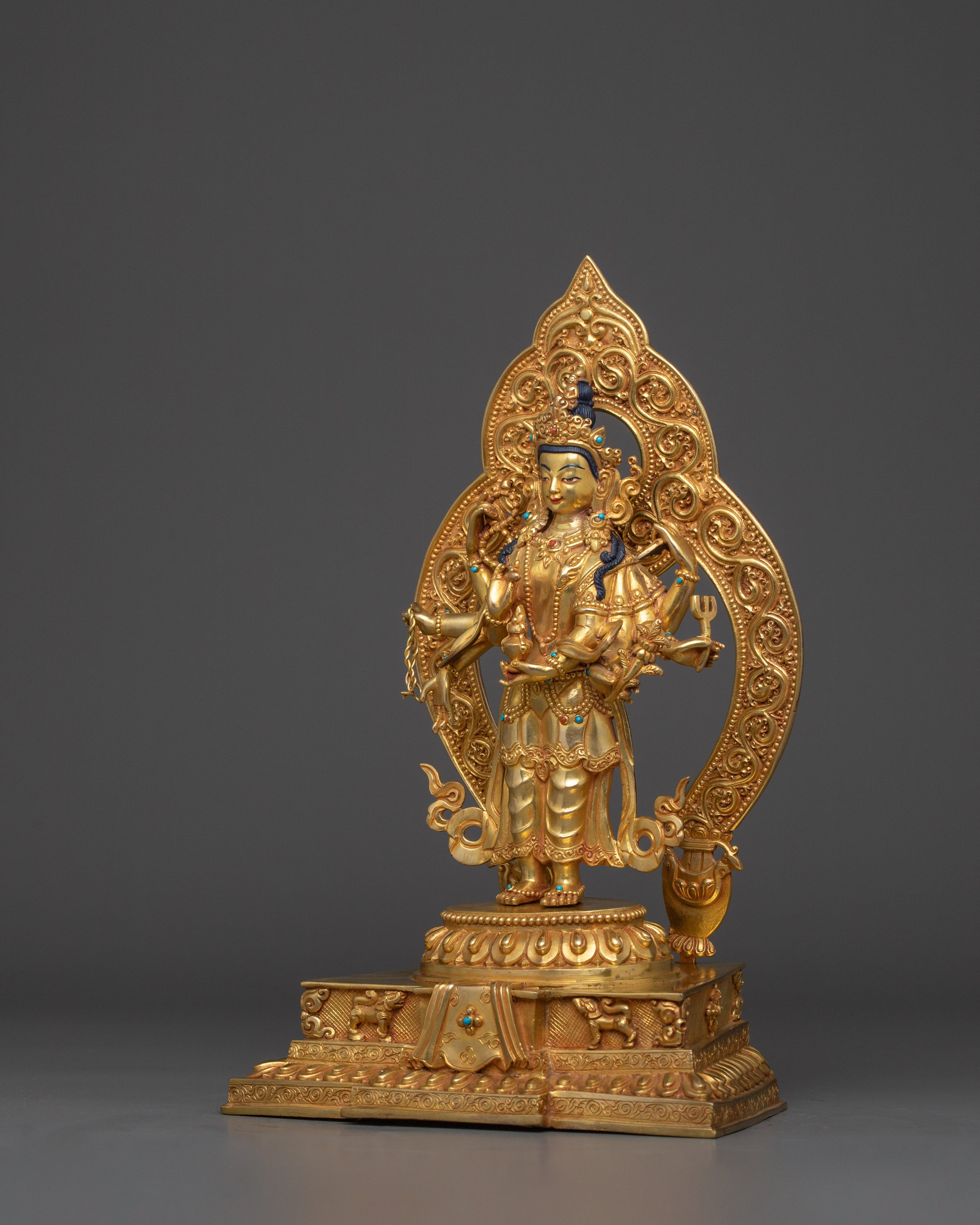 Statue of Amoghapasa Lokeshwora | Multi-armed form of Avalokiteshvara