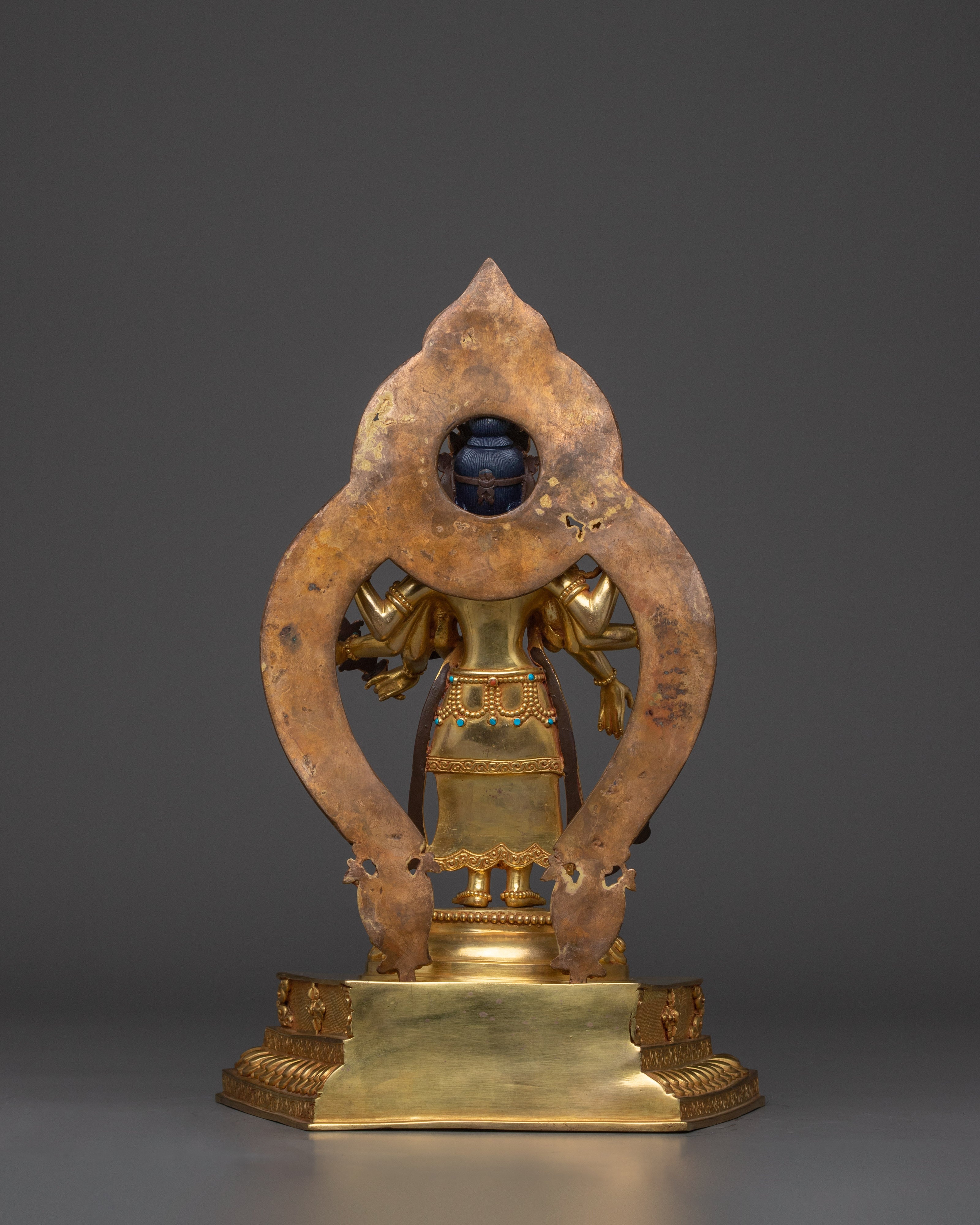 Statue of Amoghapasa Lokeshwora | Multi-armed form of Avalokiteshvara