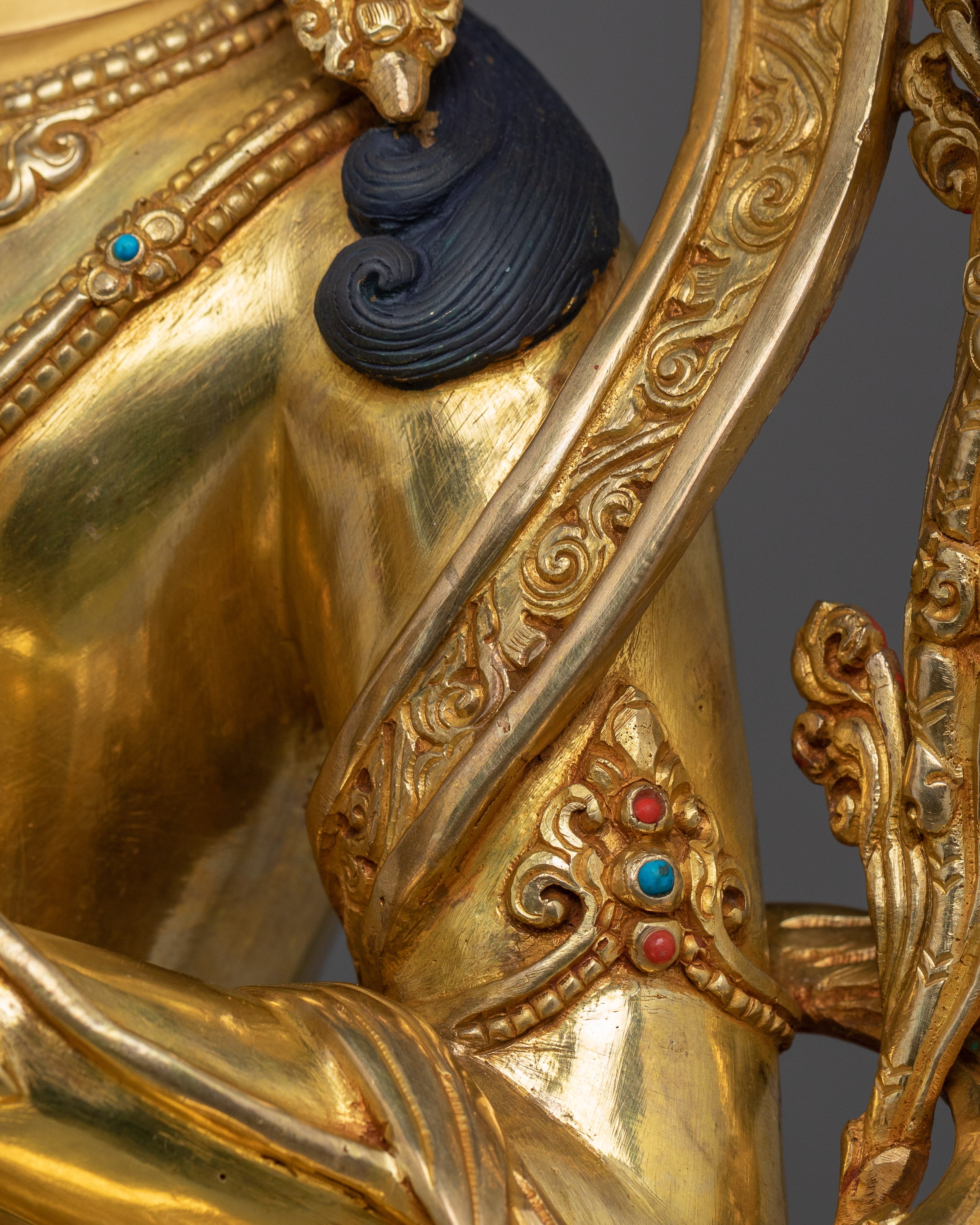 Ultimate Wisdom Bodhisattva Manjushri Statue | Spiritual Decor for Meditation