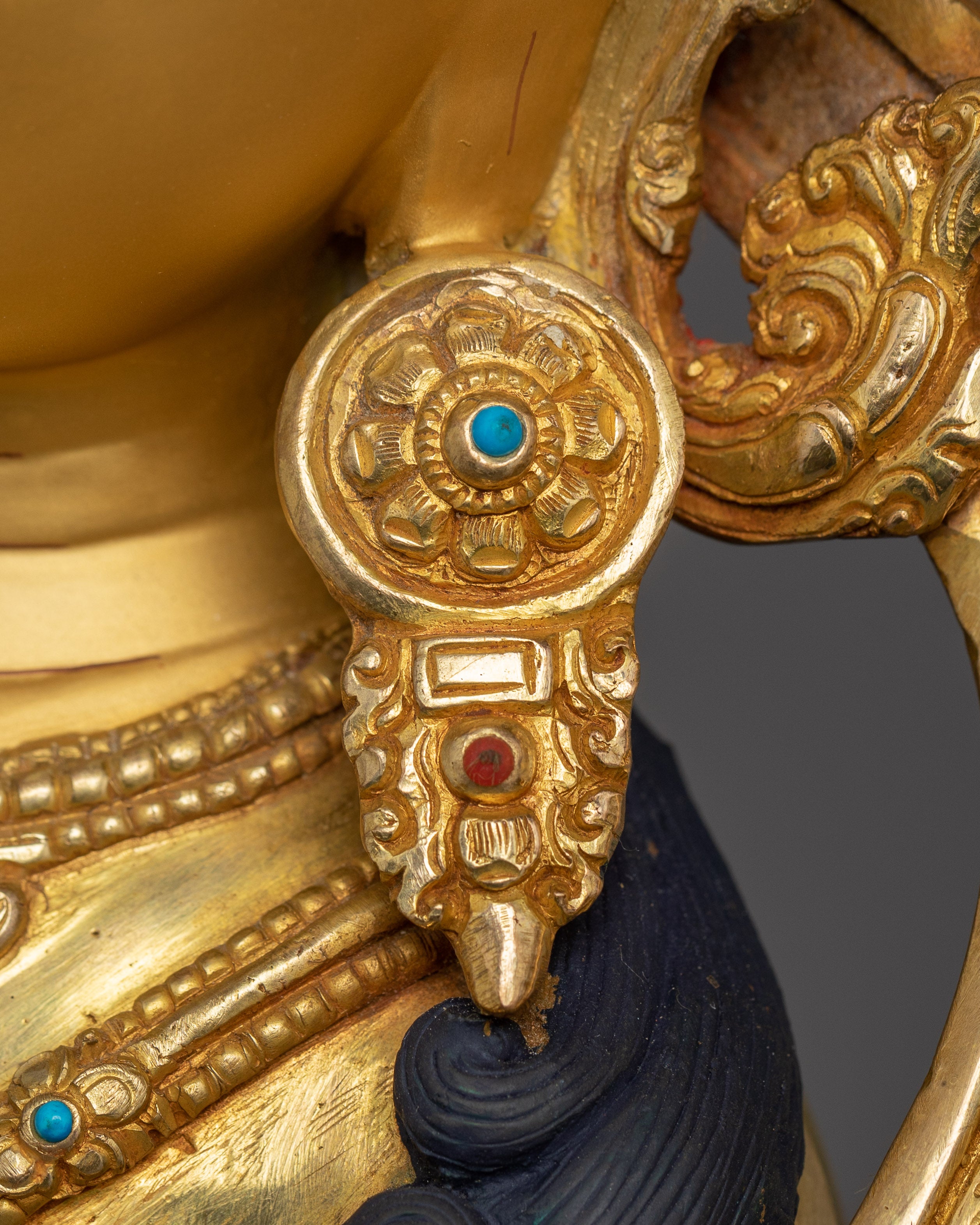 Ultimate Wisdom Bodhisattva Manjushri Statue | Spiritual Decor for Meditation