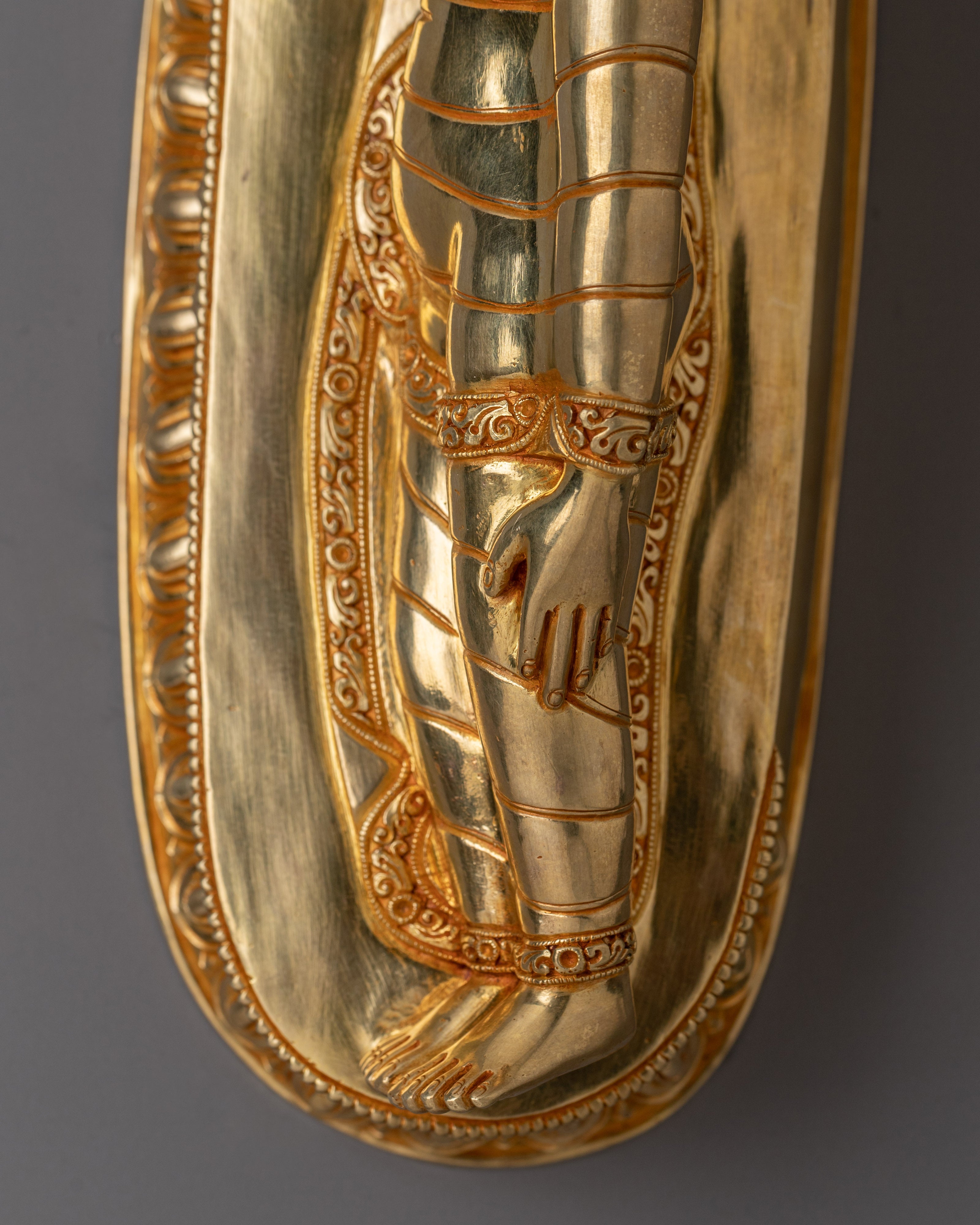 Sleeping Buddha statue | Tranquil Rest in Divine Form