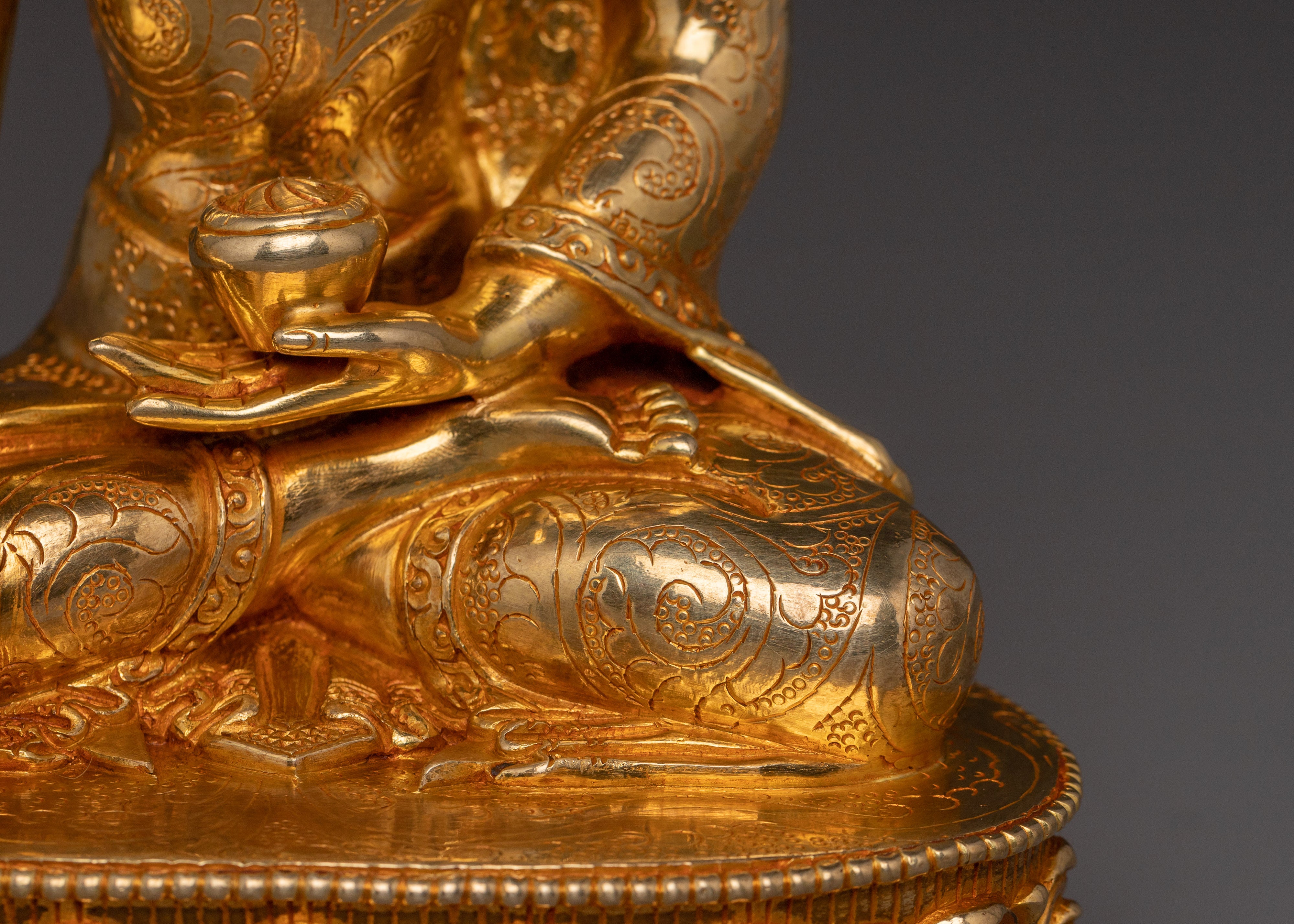 24k Gold Gilded Buddha Shakyamuni Sculpture | Founder of the Buddhist Path