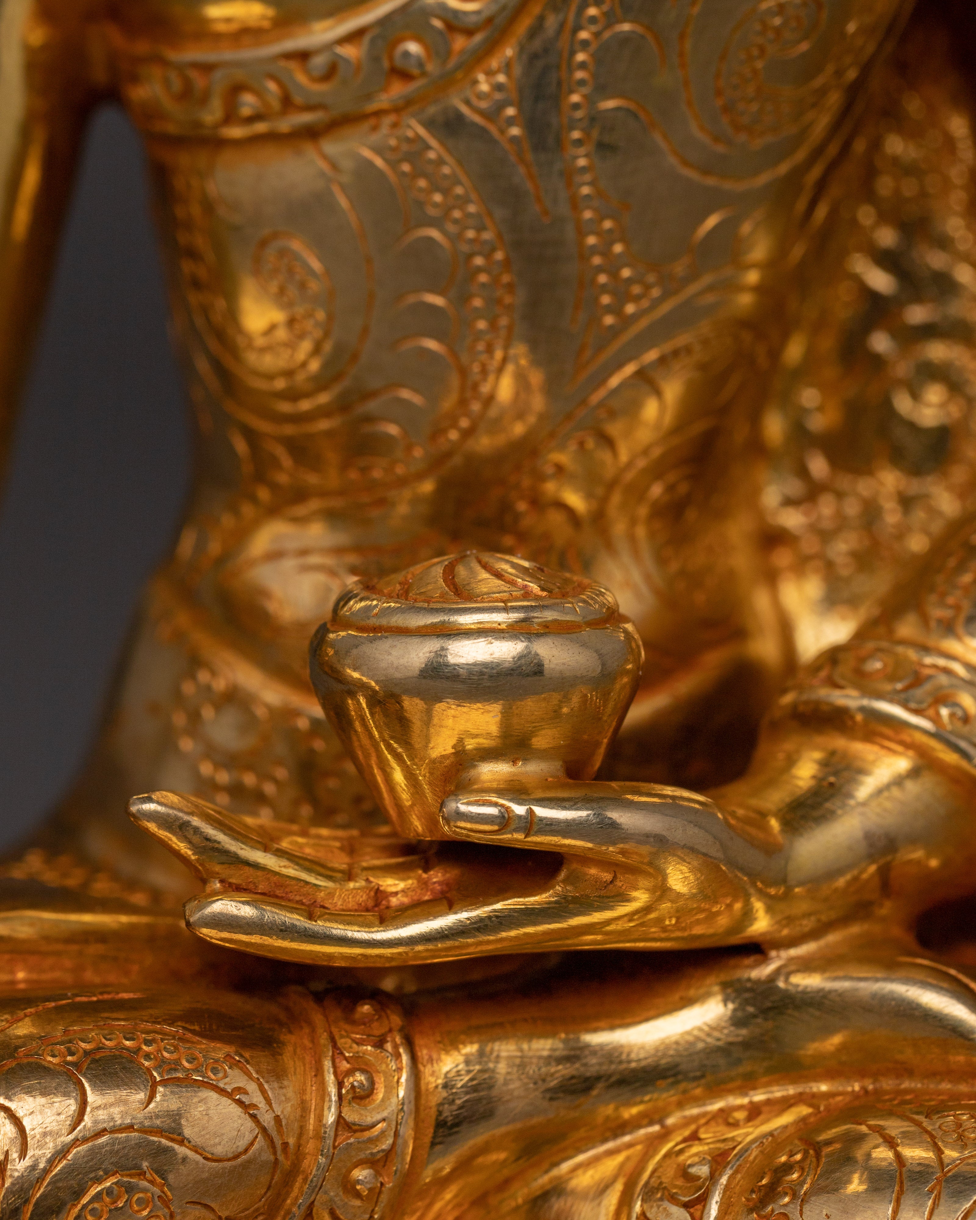 24k Gold Gilded Buddha Shakyamuni Sculpture | Founder of the Buddhist Path