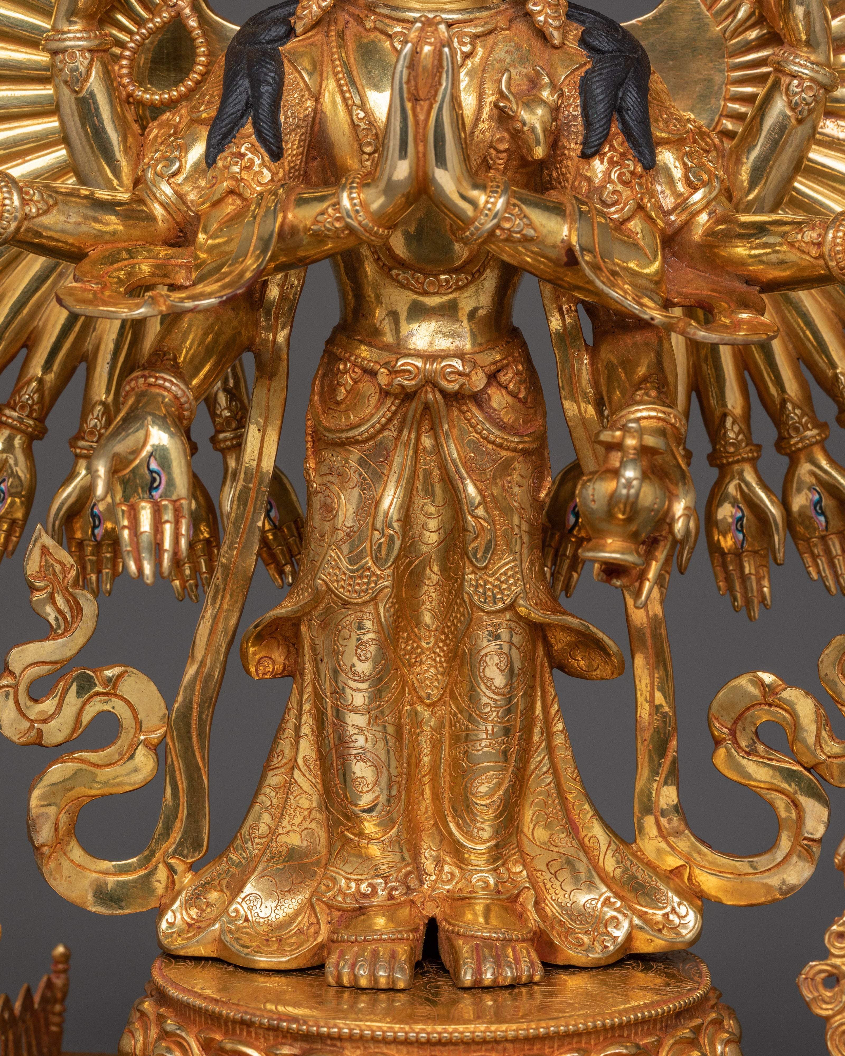 Thousand Armed Chenrezig Figurine | Avalokiteshvara Statue