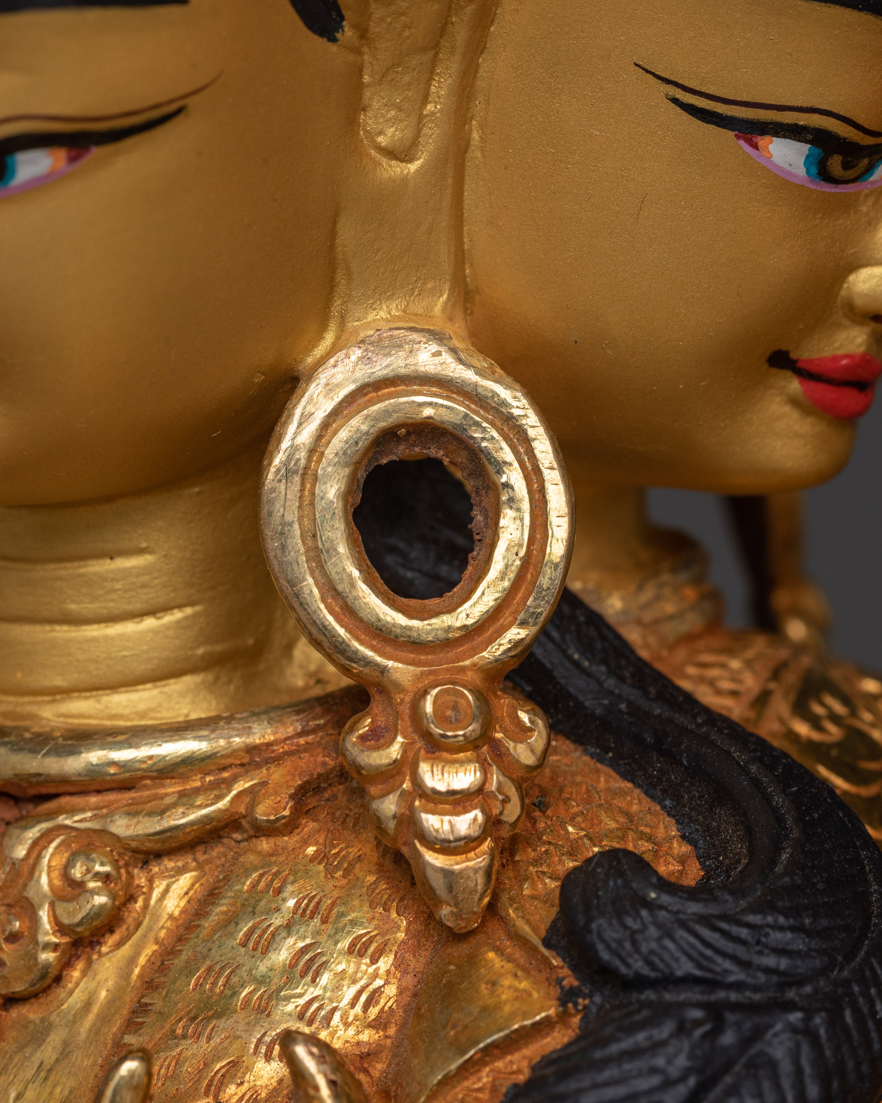 Thousand Armed Chenrezig Figurine | Avalokiteshvara Statue