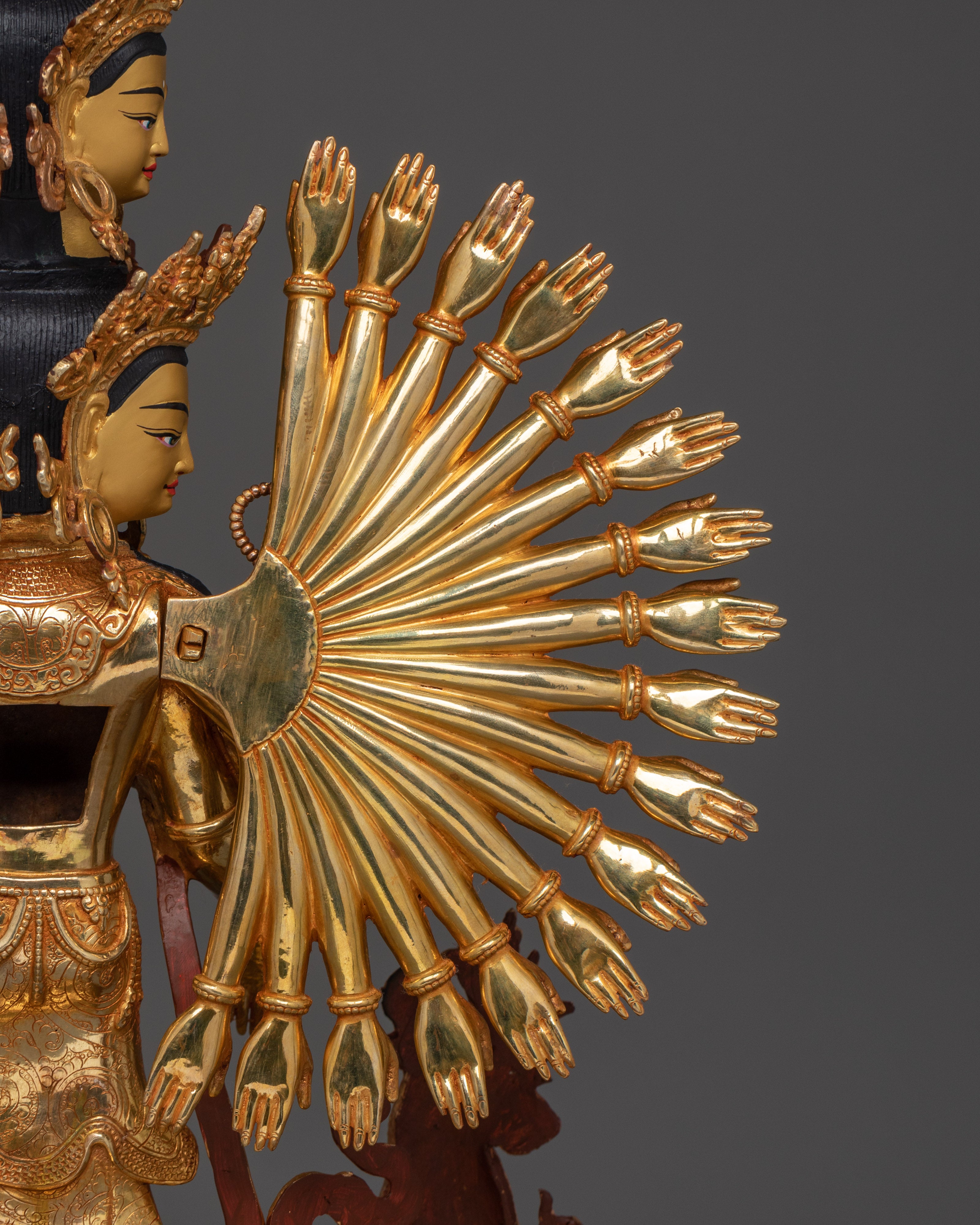 Thousand Armed Chenrezig Figurine | Avalokiteshvara Statue