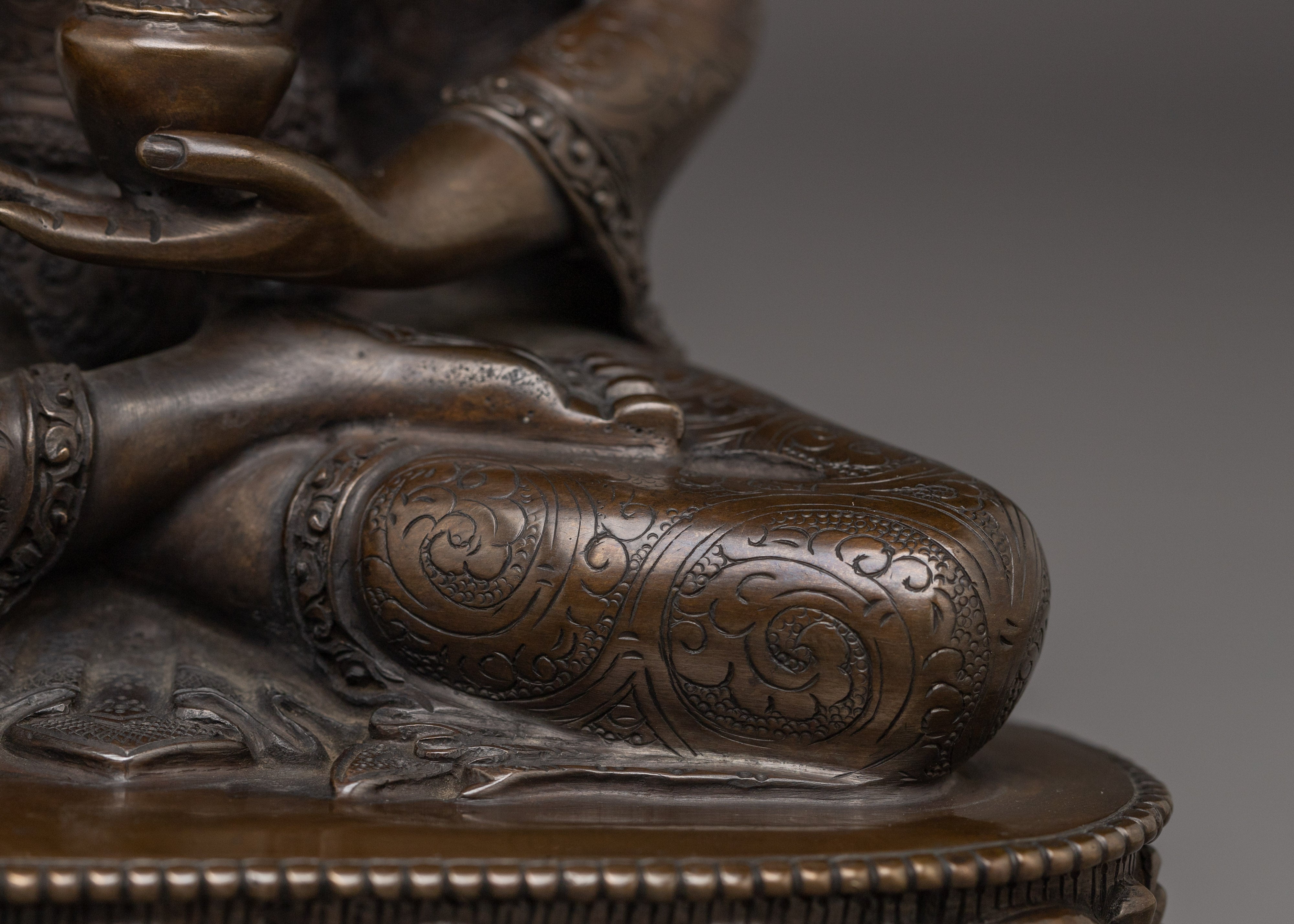 Gautama Buddha Oxidized Statue | Shakyamuni Buddha - The Enlightened One