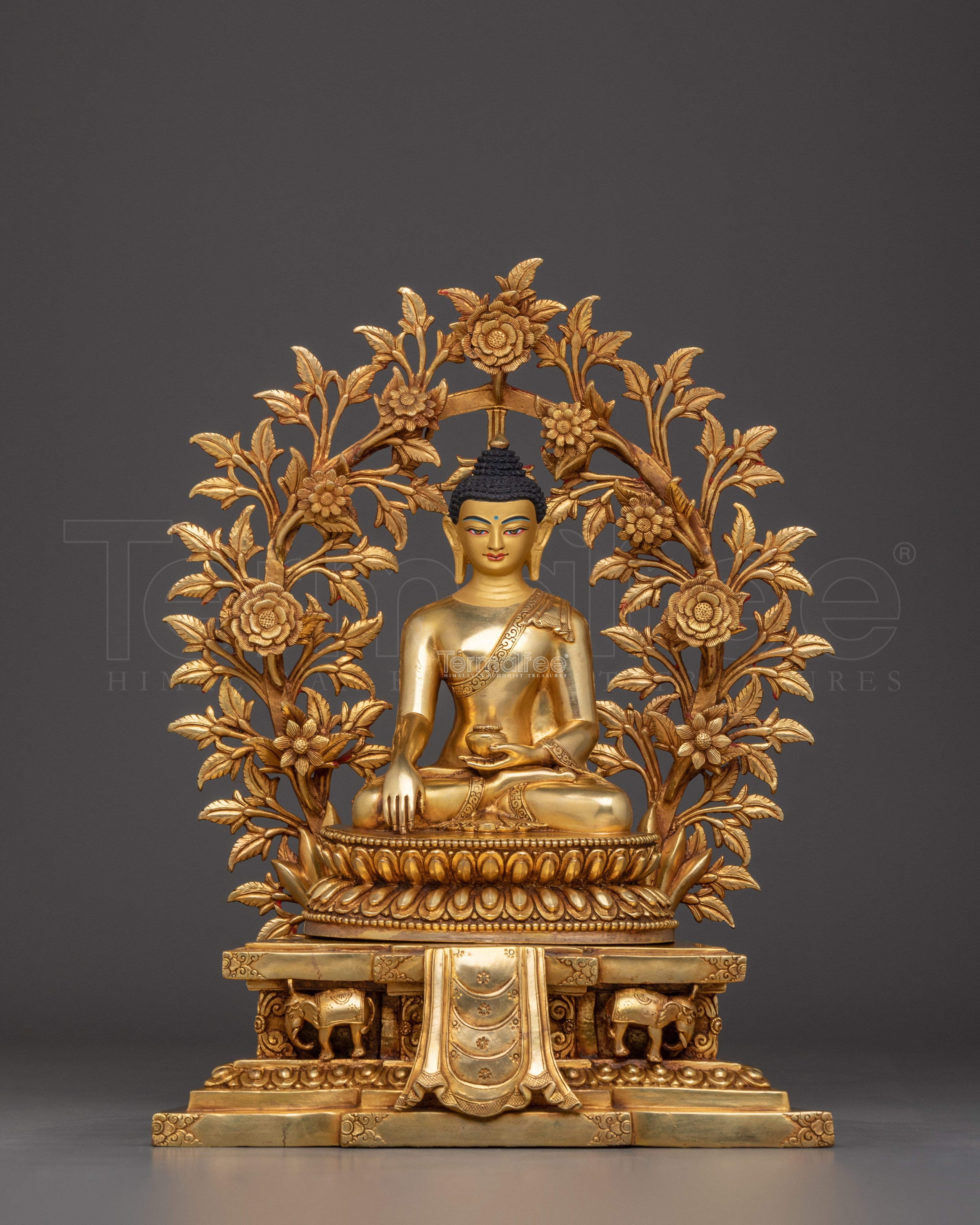 Peaceful Deity Shakyamuni Buddha | Embodiment of Enlightenment and Compassion