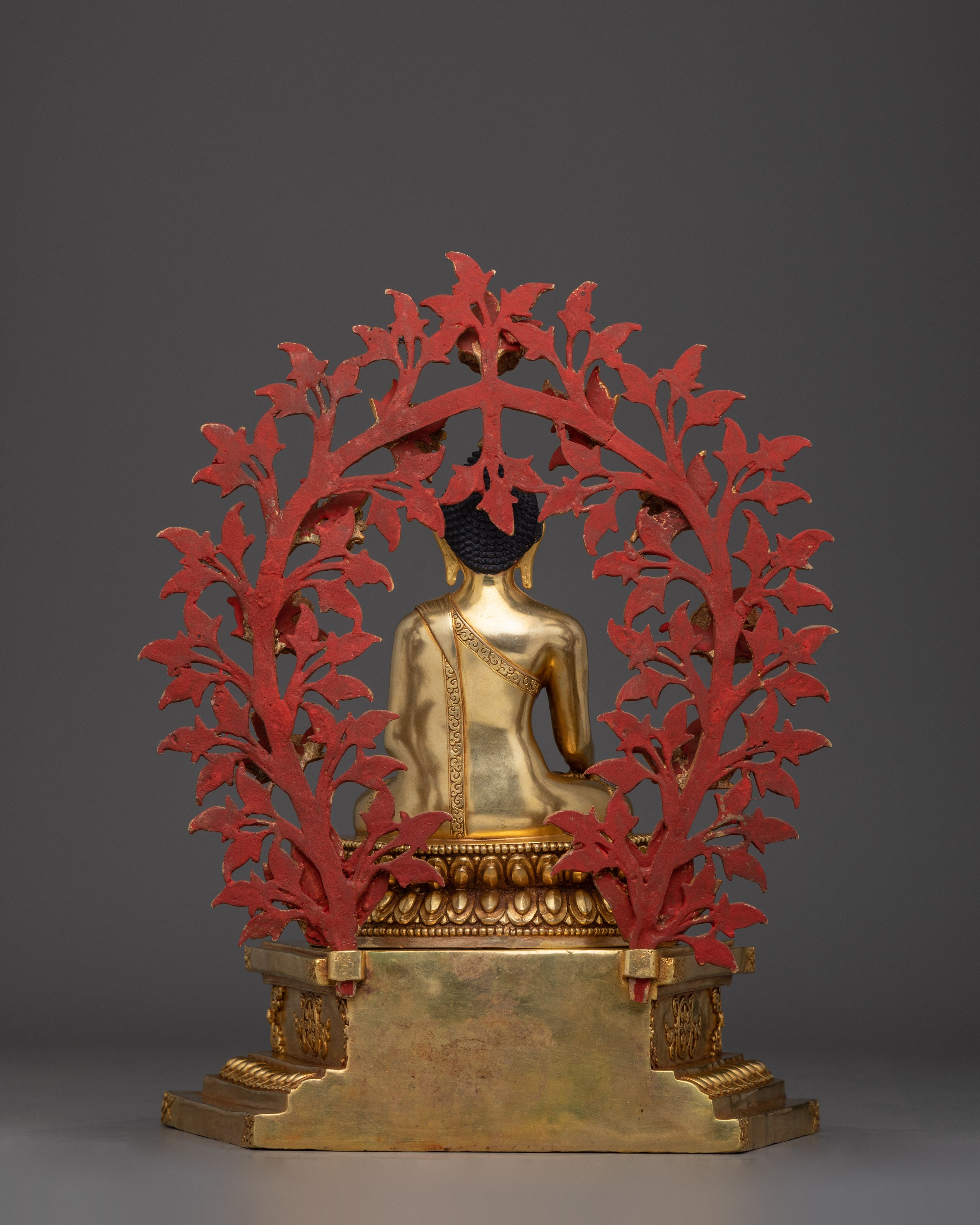 Peaceful Deity Shakyamuni Buddha | Embodiment of Enlightenment and Compassion