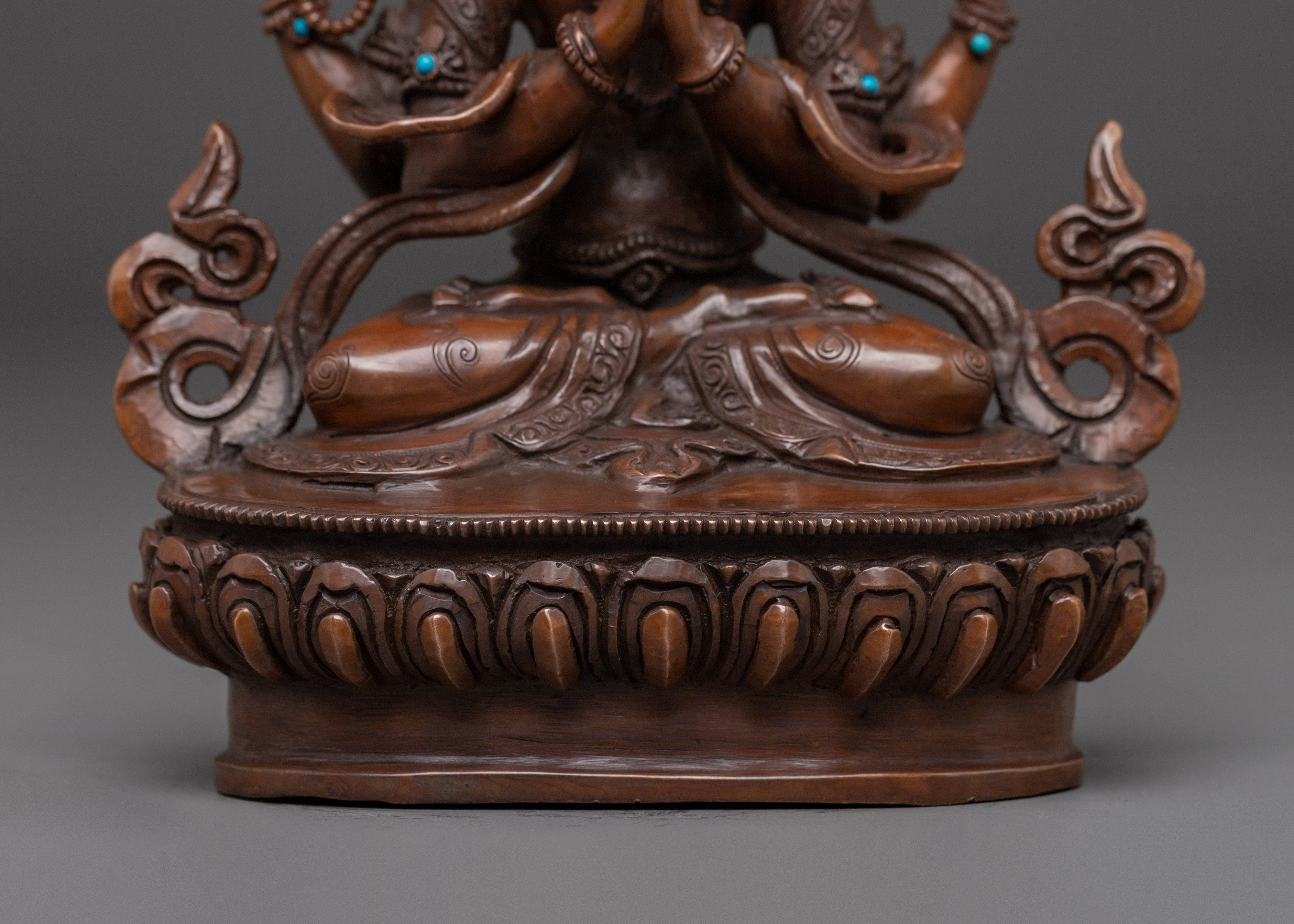 Avalokiteshvara Bodhisattva Statue | Chenrezig - Symbol of Compassion