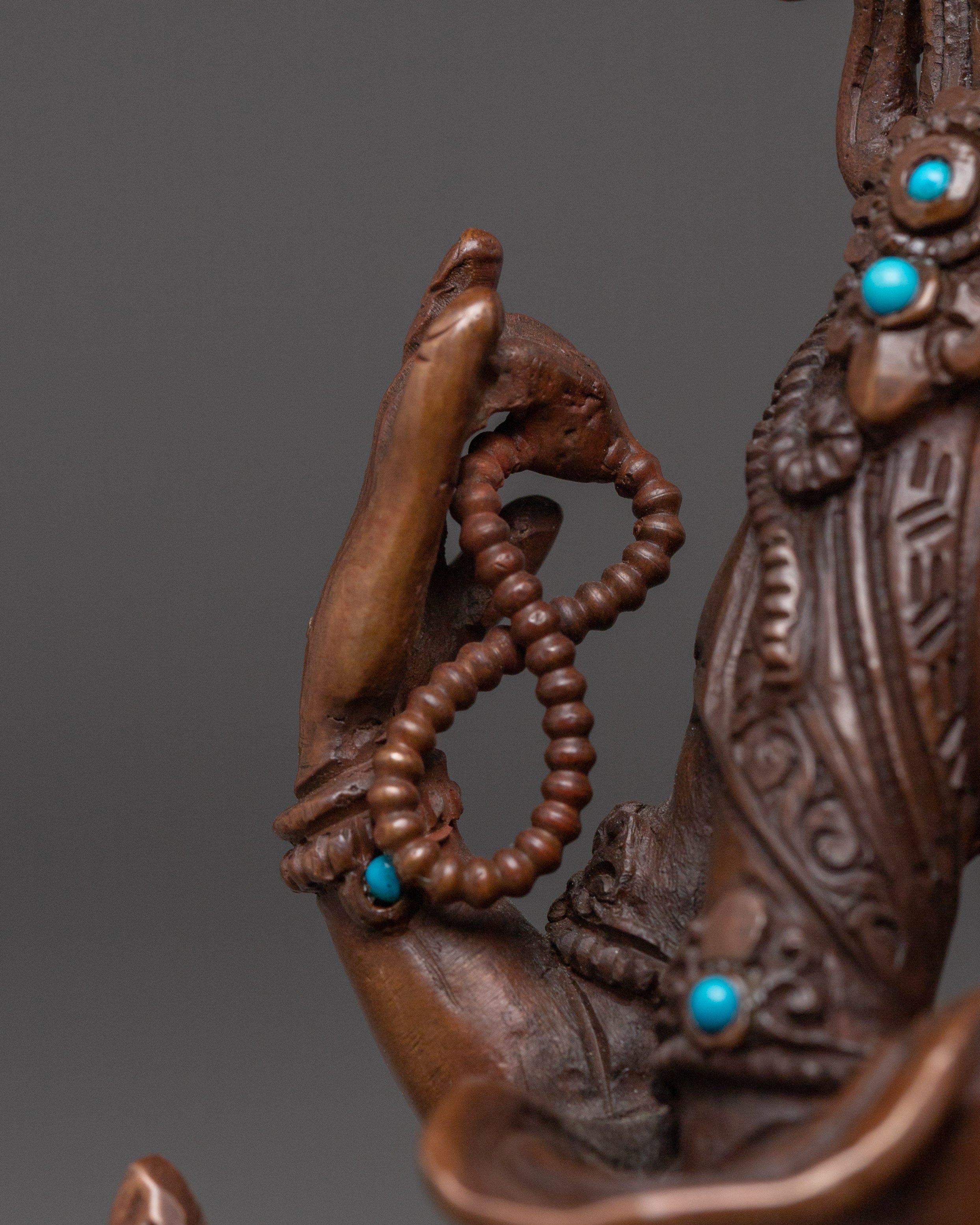 Avalokiteshvara Bodhisattva Statue | Chenrezig - Symbol of Compassion