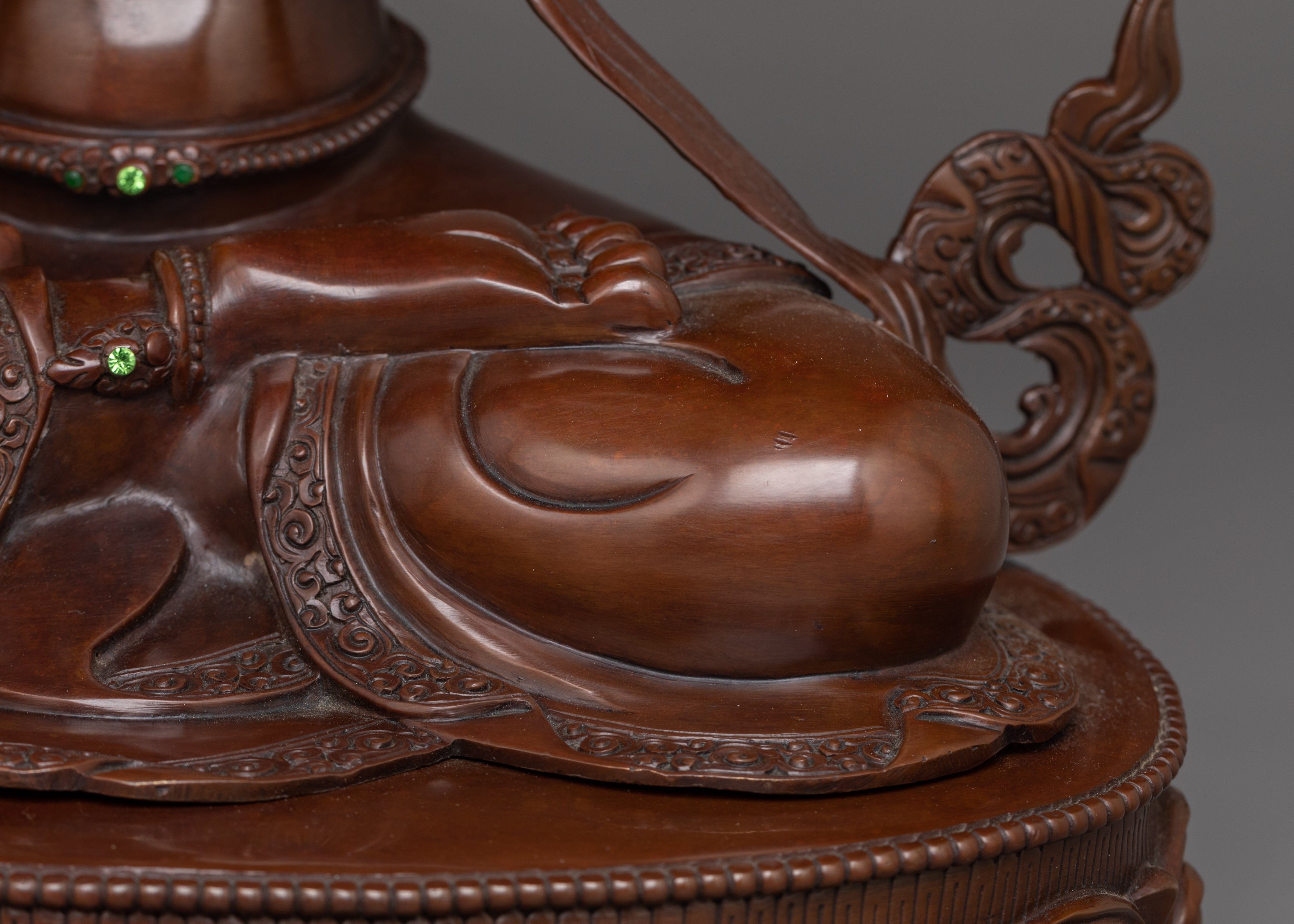 Chenrezig Protector of All Beings | Traditional Himalayan Statue