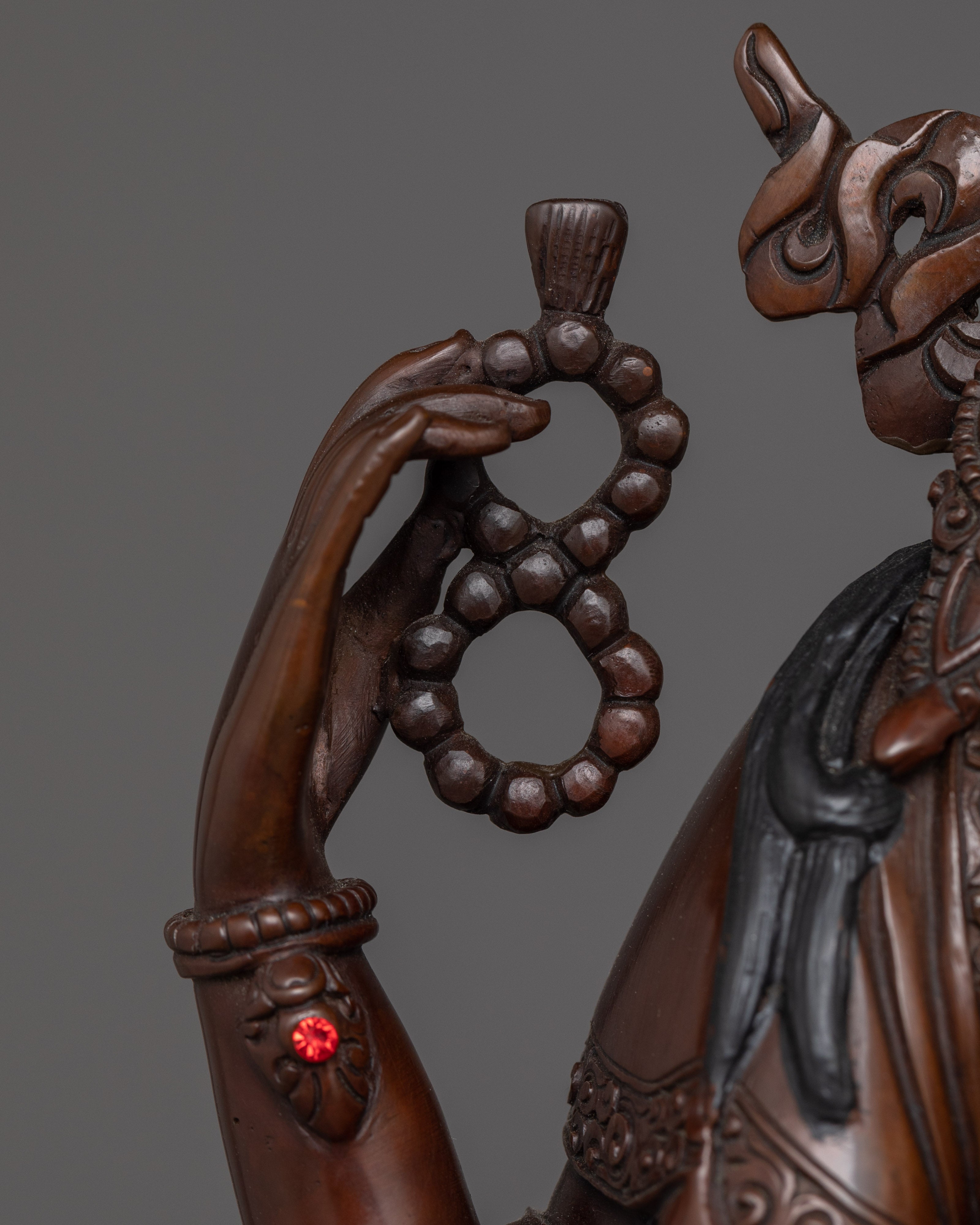 Chenrezig Protector of All Beings | Traditional Himalayan Statue