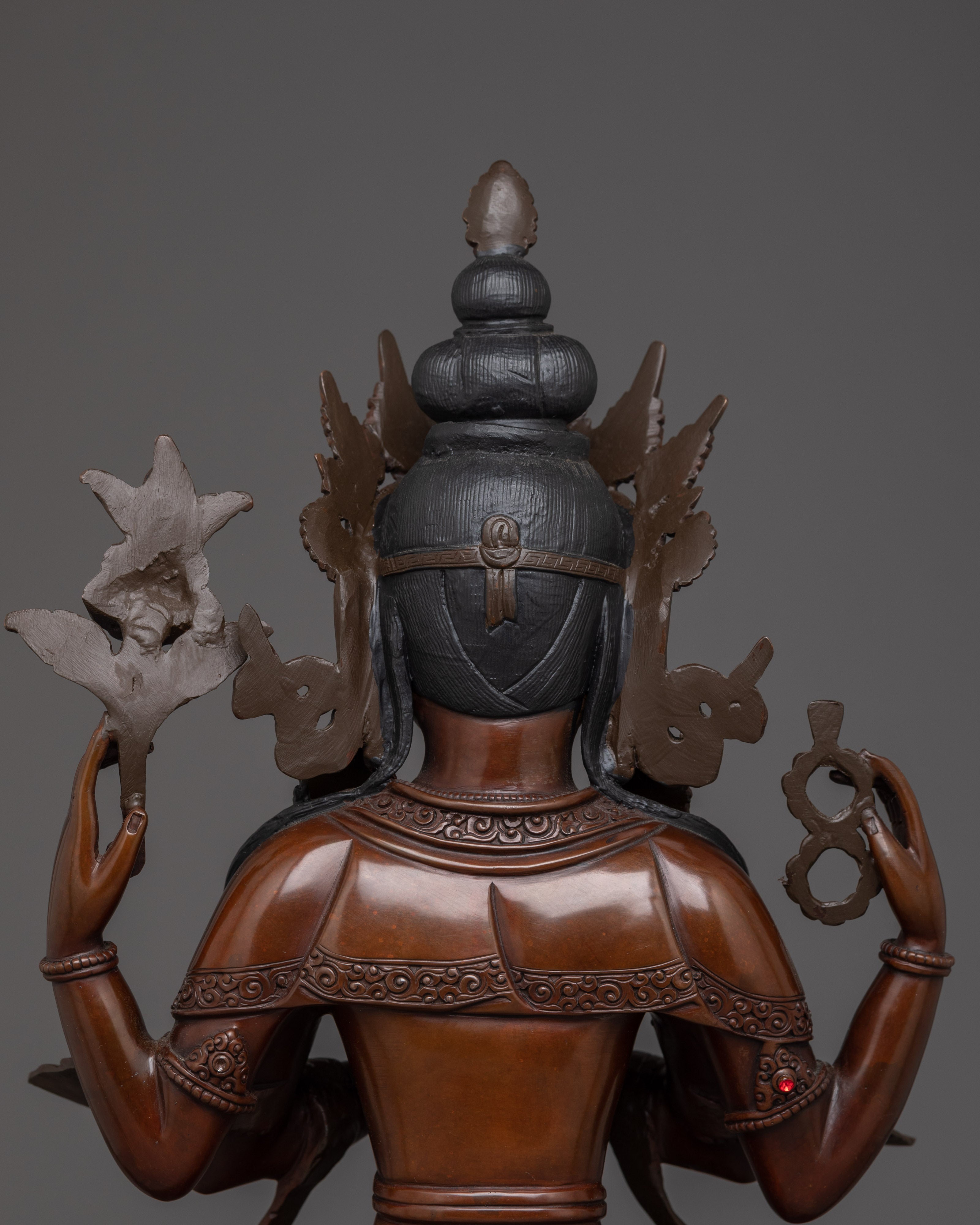 Chenrezig Protector of All Beings | Traditional Himalayan Statue