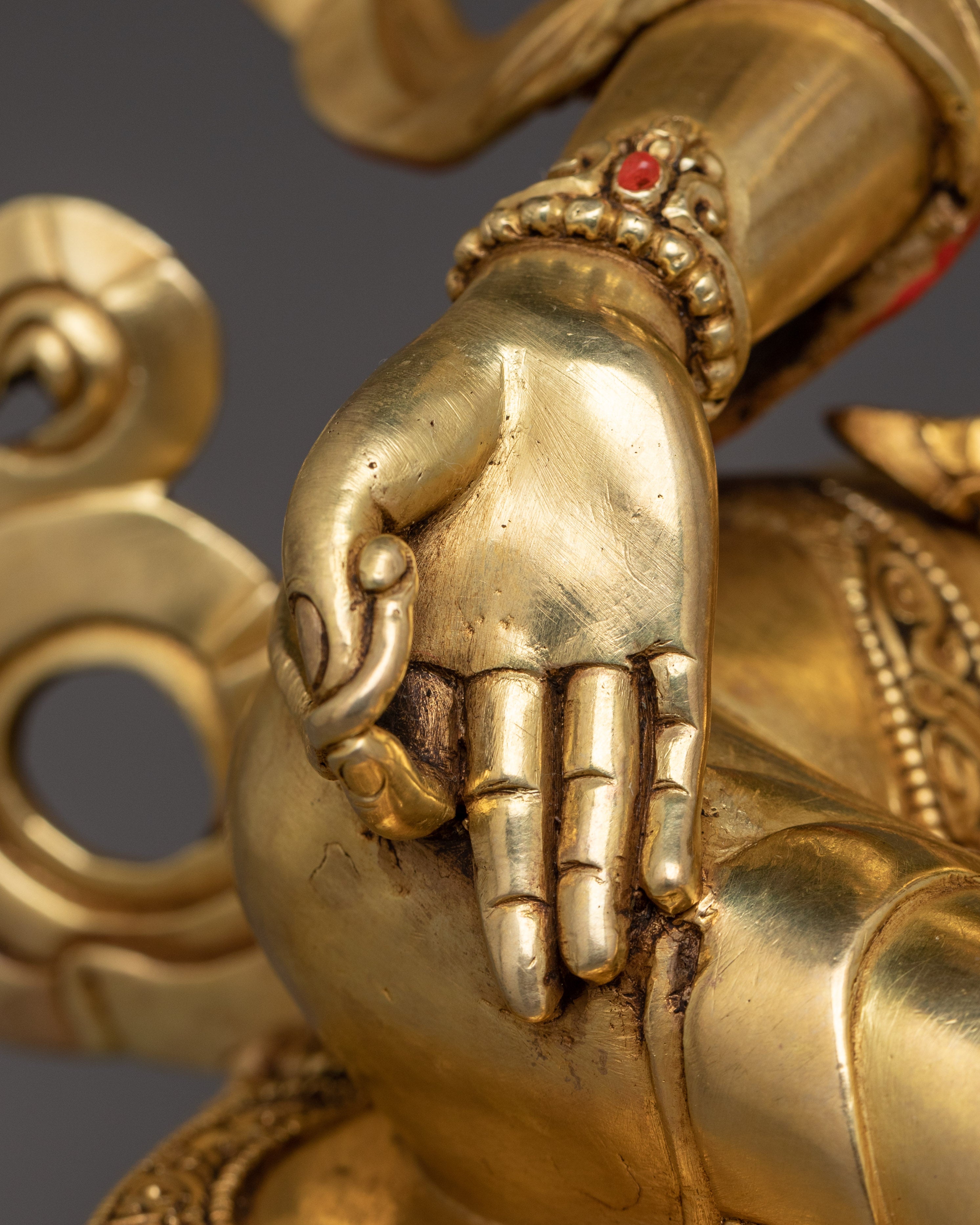 Goddess of Mercy Green Tara | Buddhist Deity of Compassion and Protection