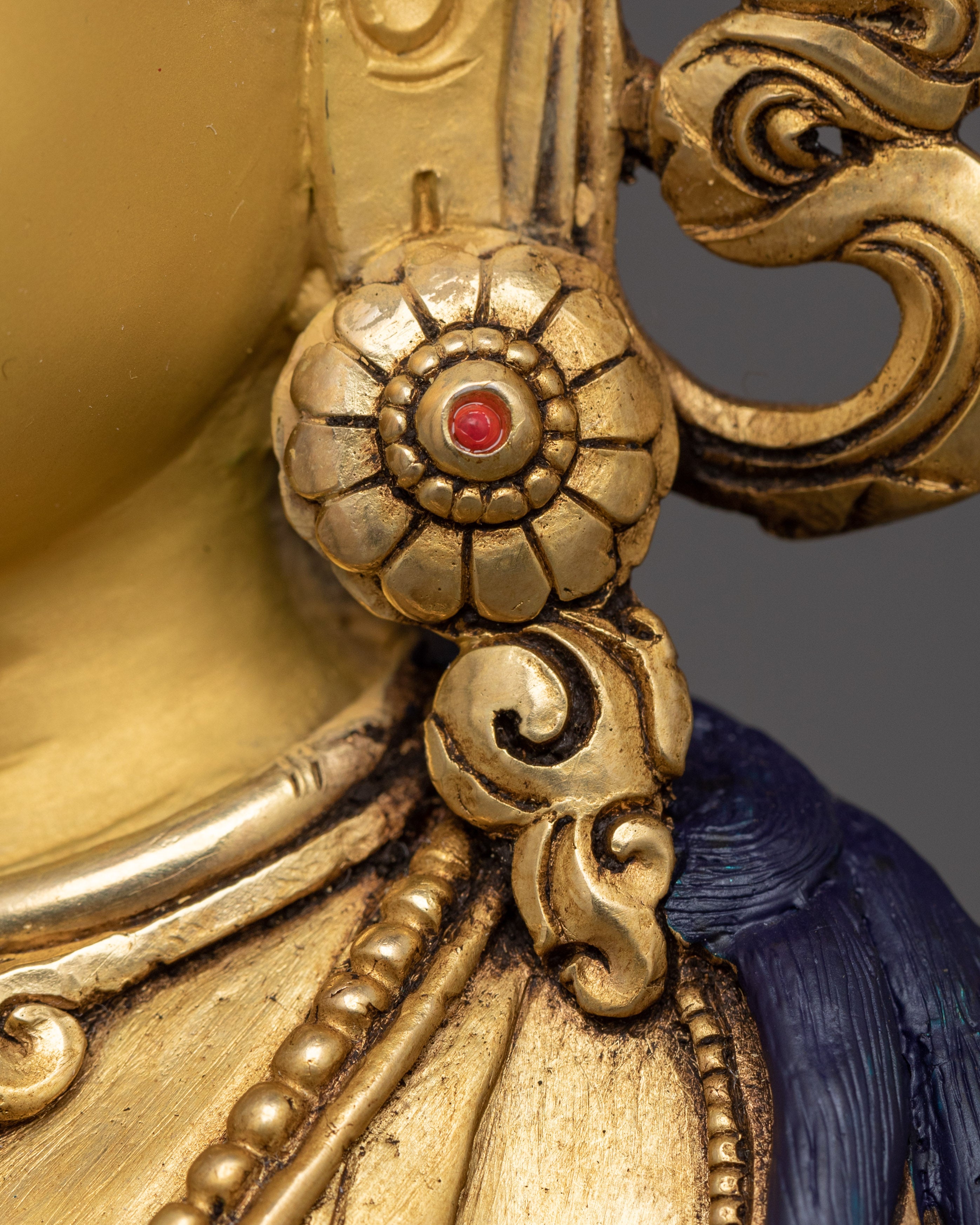 Goddess of Mercy Green Tara | Buddhist Deity of Compassion and Protection