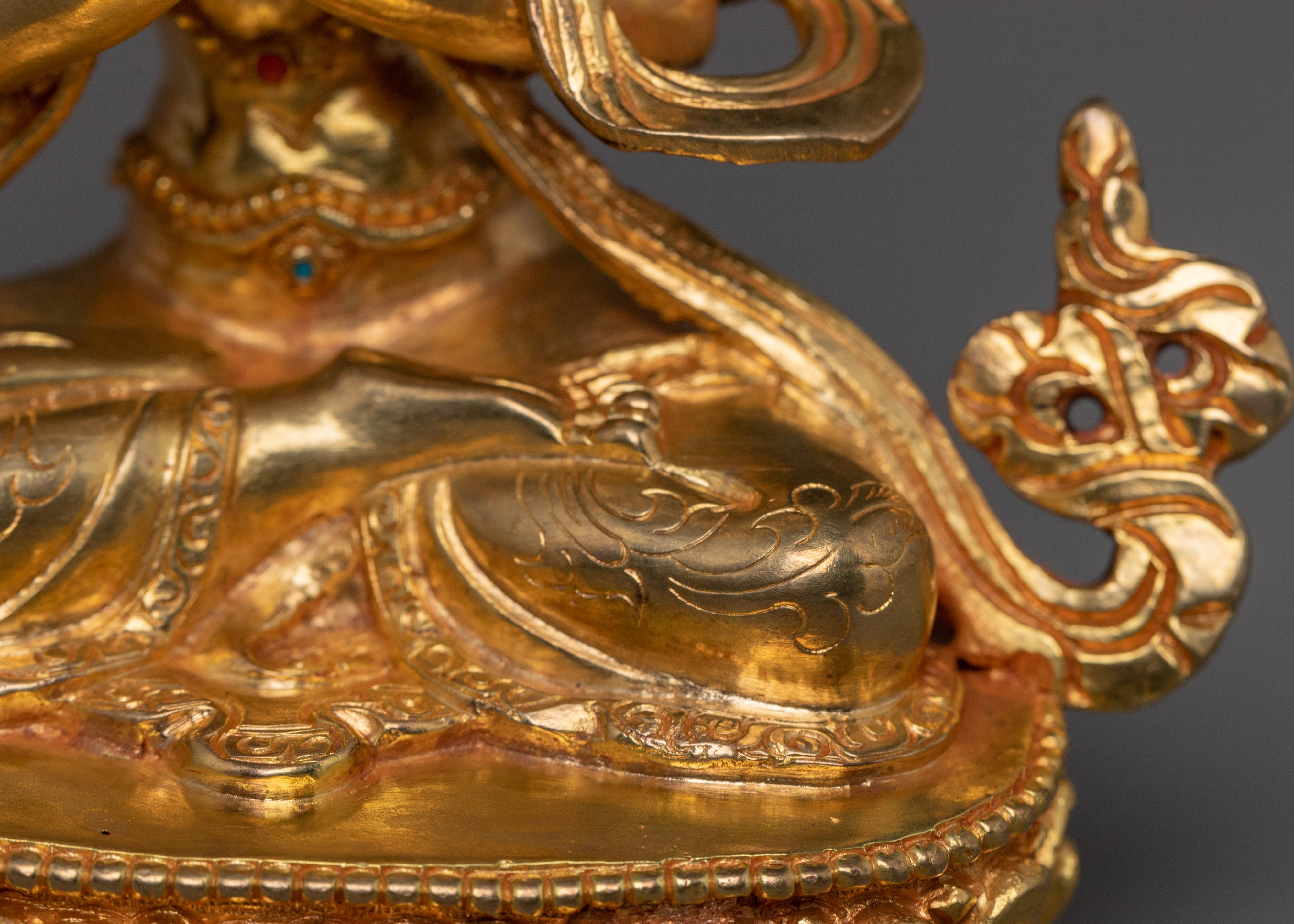 Vajradhara Deity of Ultimate Wisdom | Holder of the Vajra