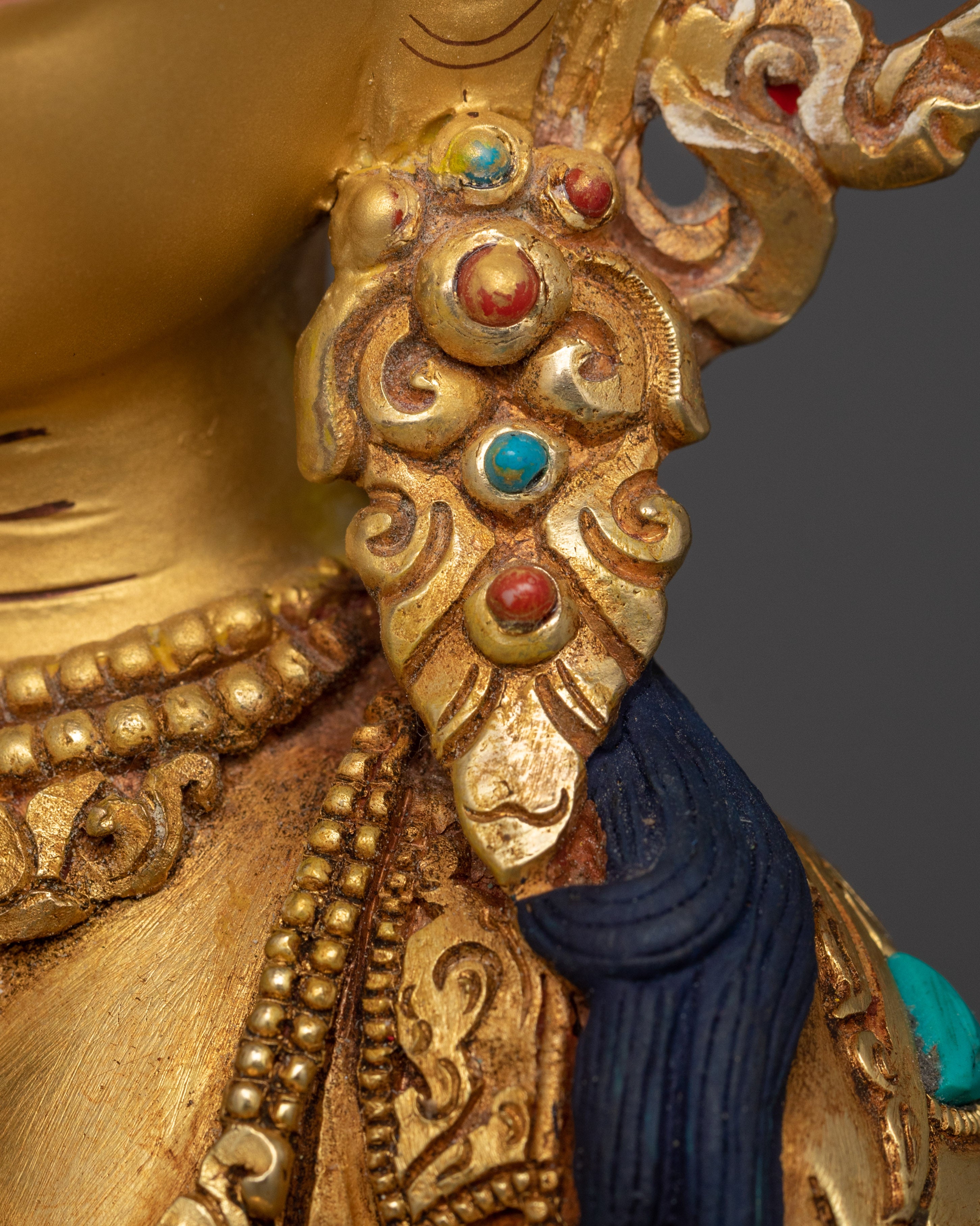 Buddhist Art of Vajrasattva | Deity for Purification and Spiritual Practice