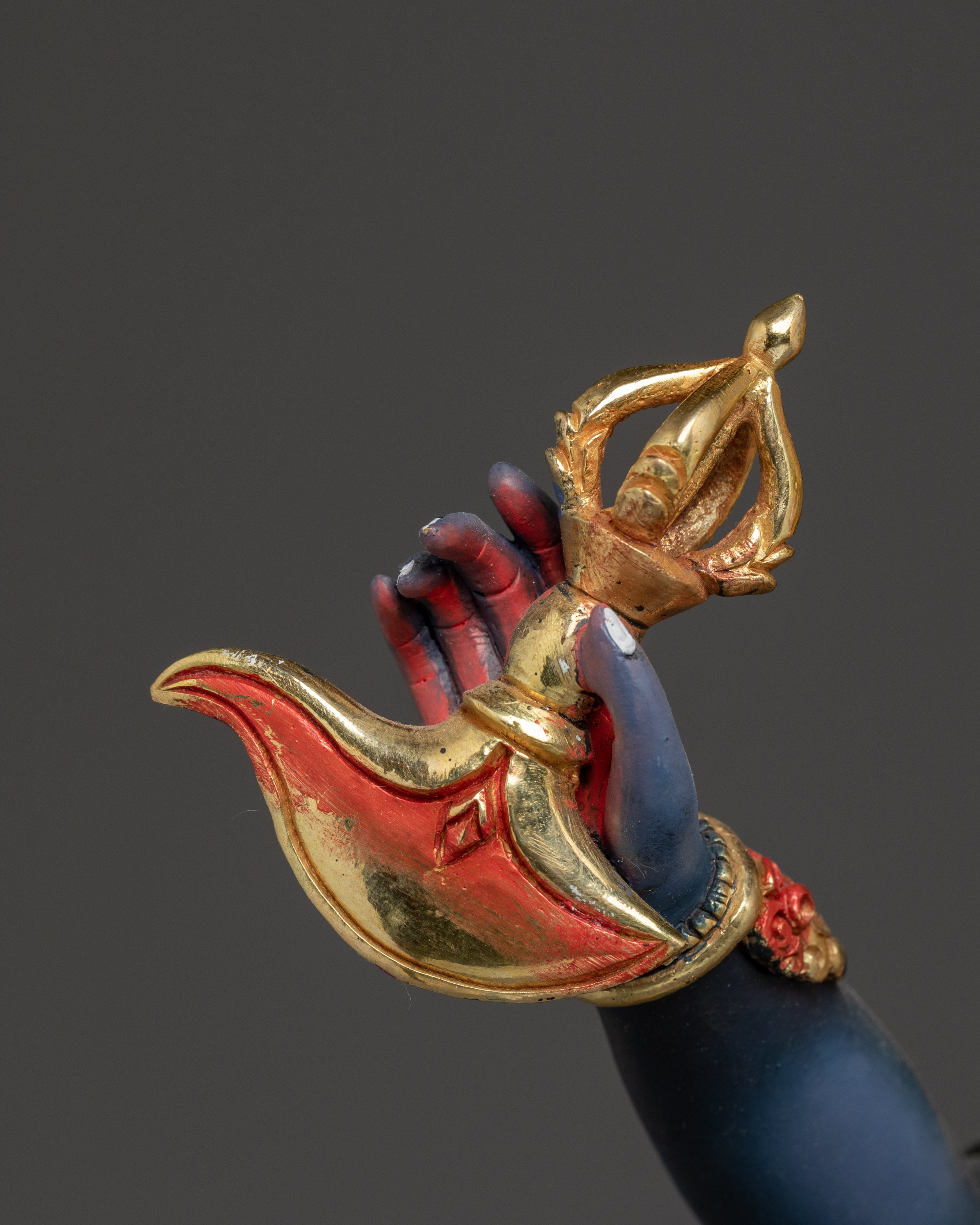 Lion-faced Wrathful Deity | Simhamukha - Protector of Spiritual Practitioners