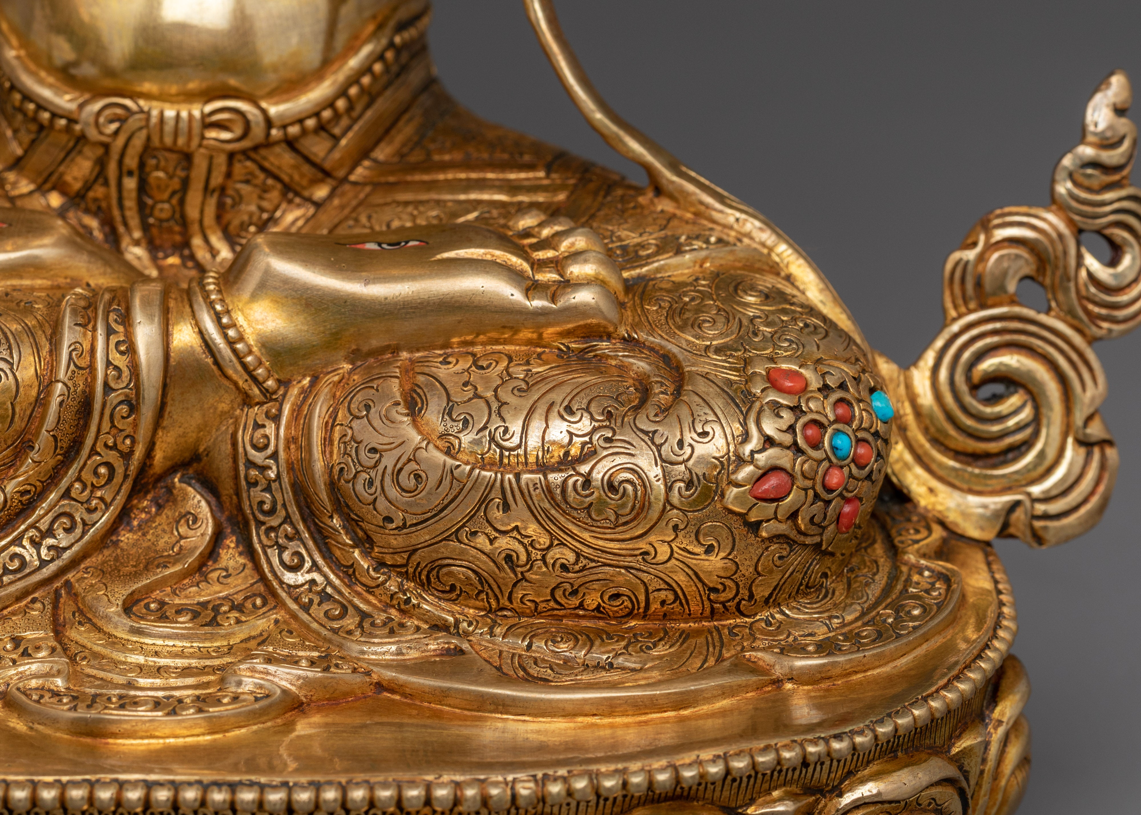 Serene White Tara Statue | Sita Tara - Compassion and Healing Tibetan Deity