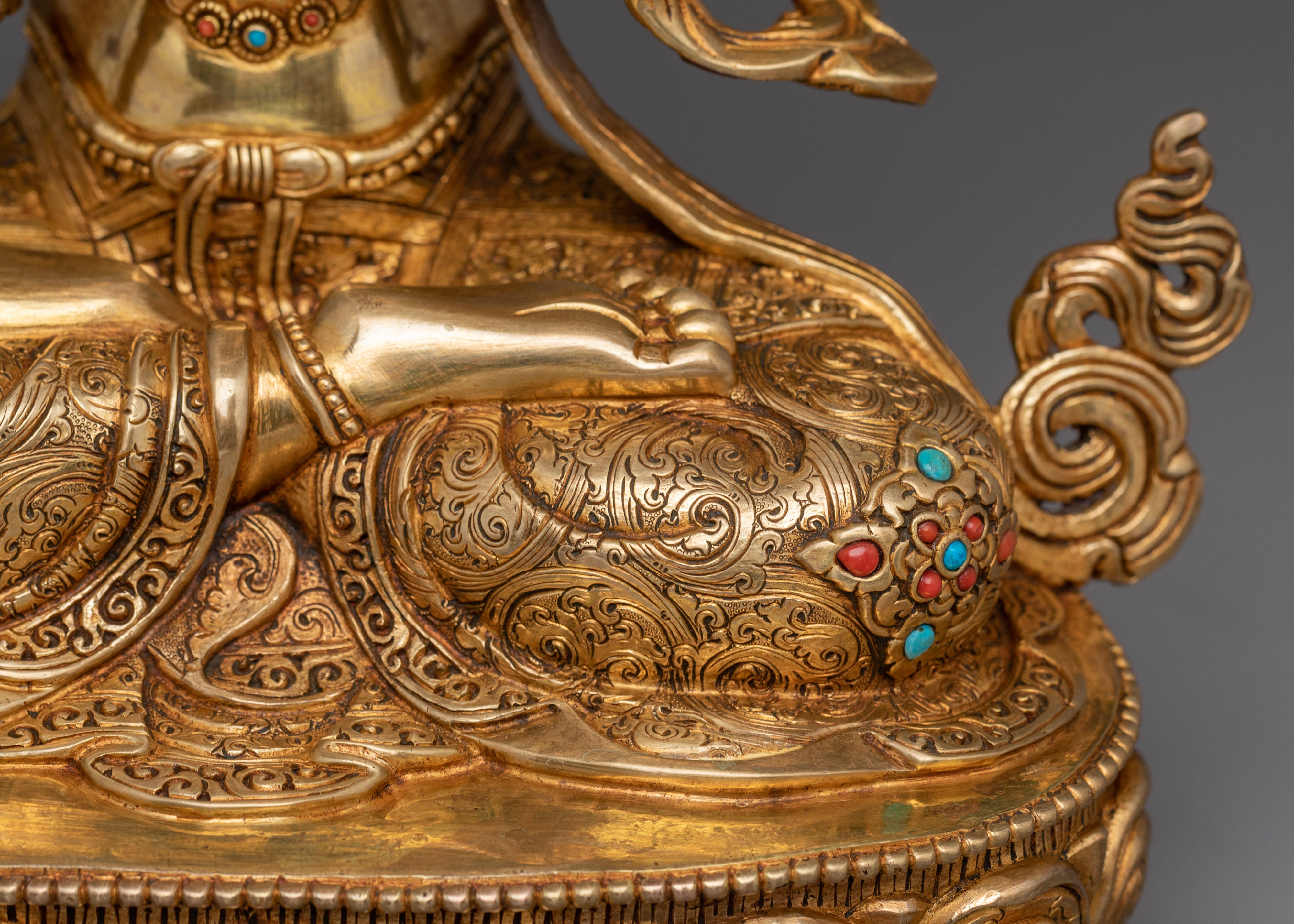 Graceful Chenrezig Statue | Avalokiteshvara - Compassionate Bodhisattva