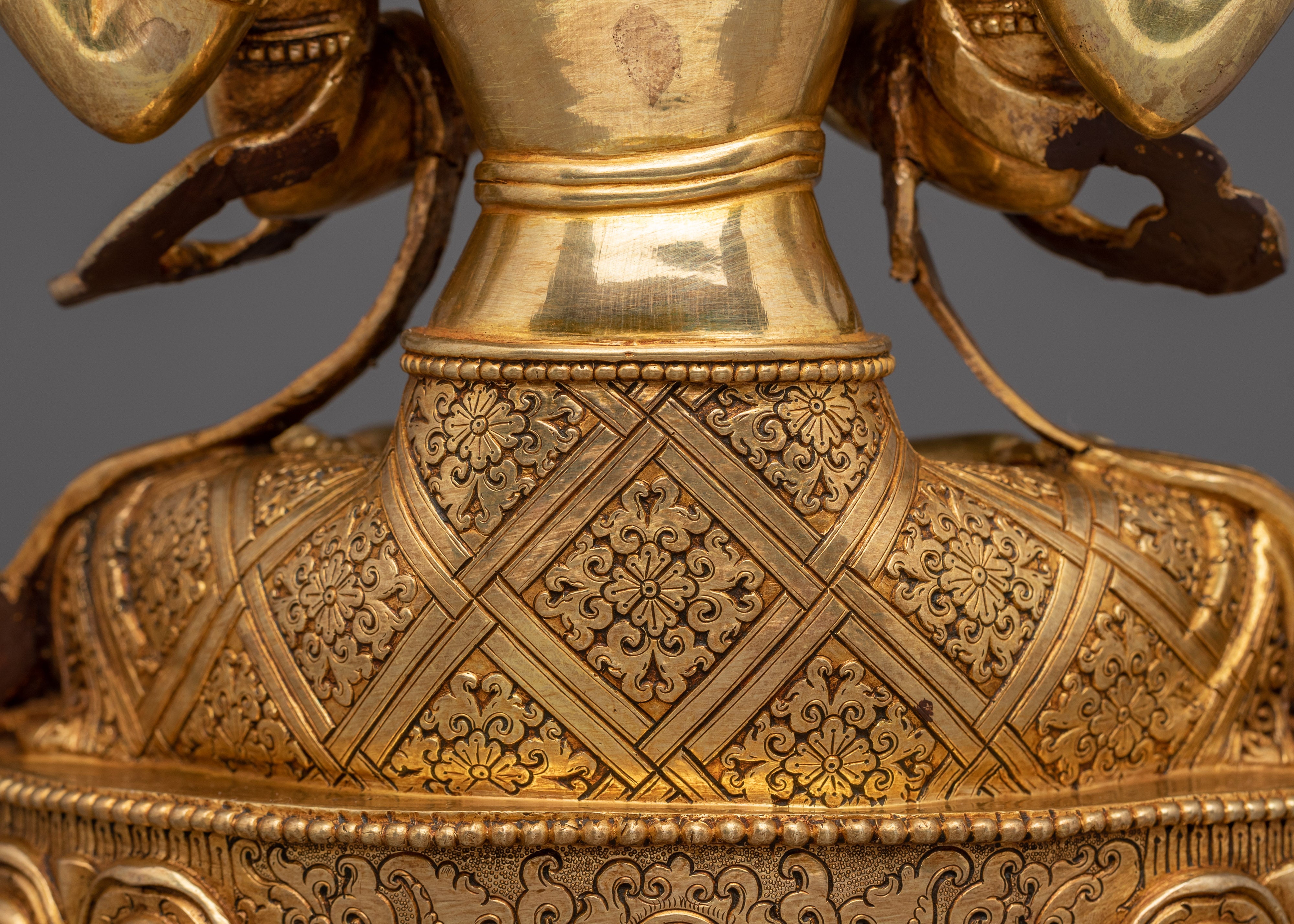 Graceful Chenrezig Statue | Avalokiteshvara - Compassionate Bodhisattva