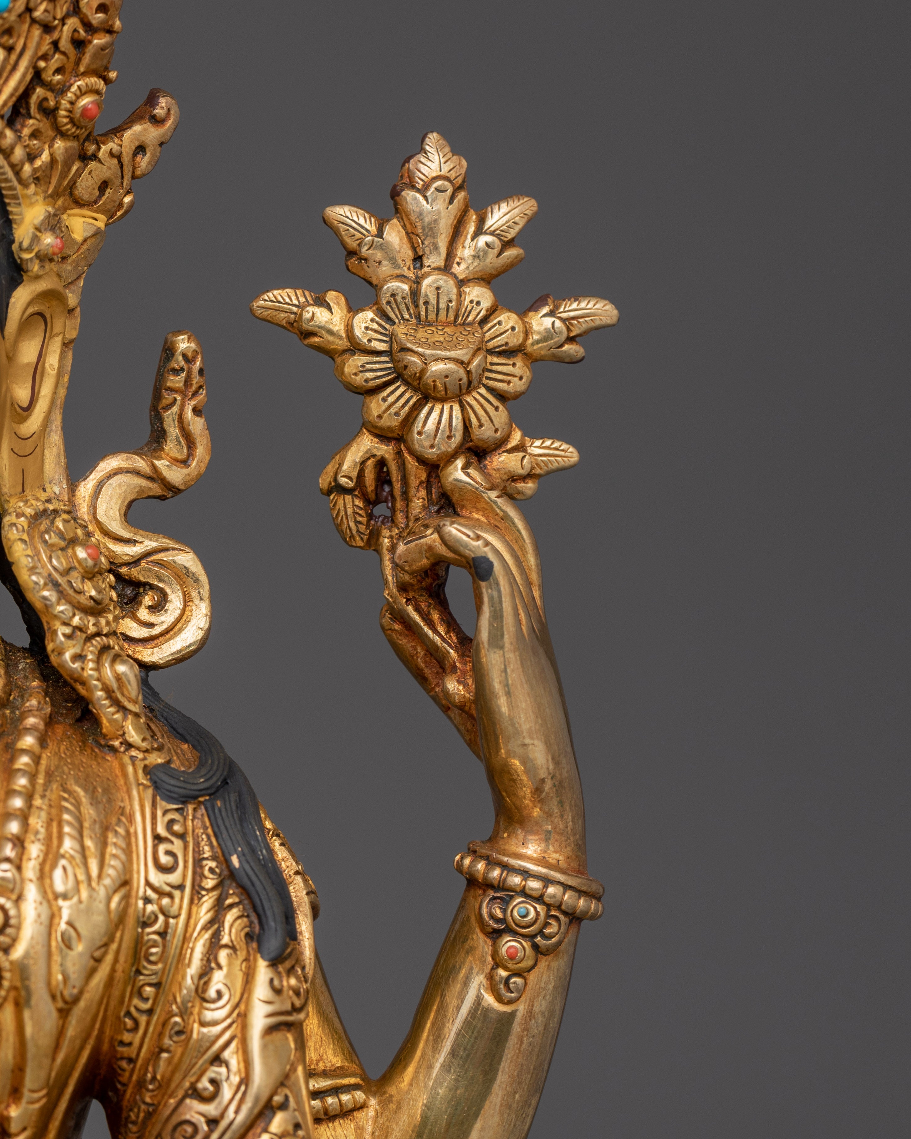 Graceful Chenrezig Statue | Avalokiteshvara - Compassionate Bodhisattva