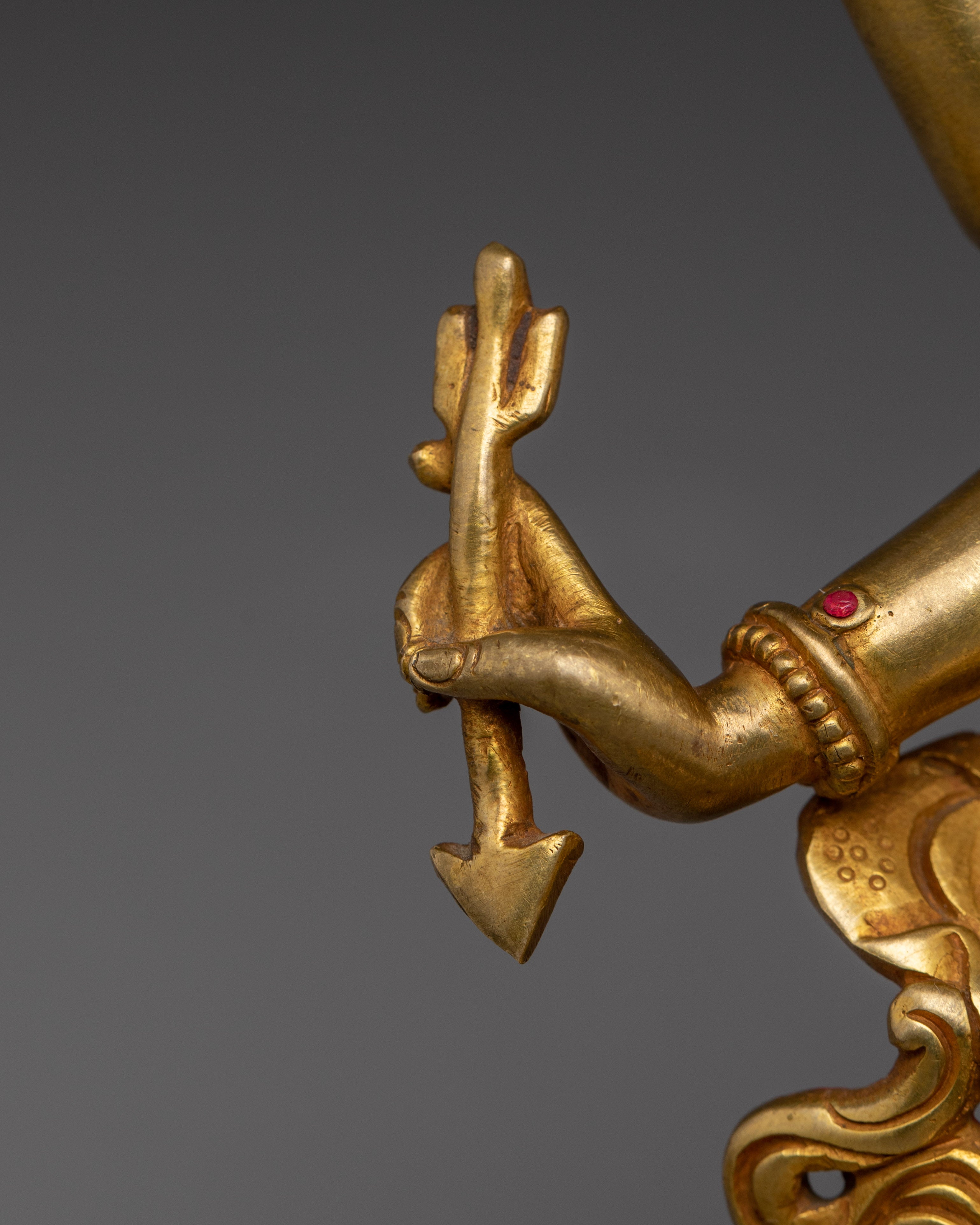 Buddhist Statue of Namgyalma for Meditation | Spiritual Longevity