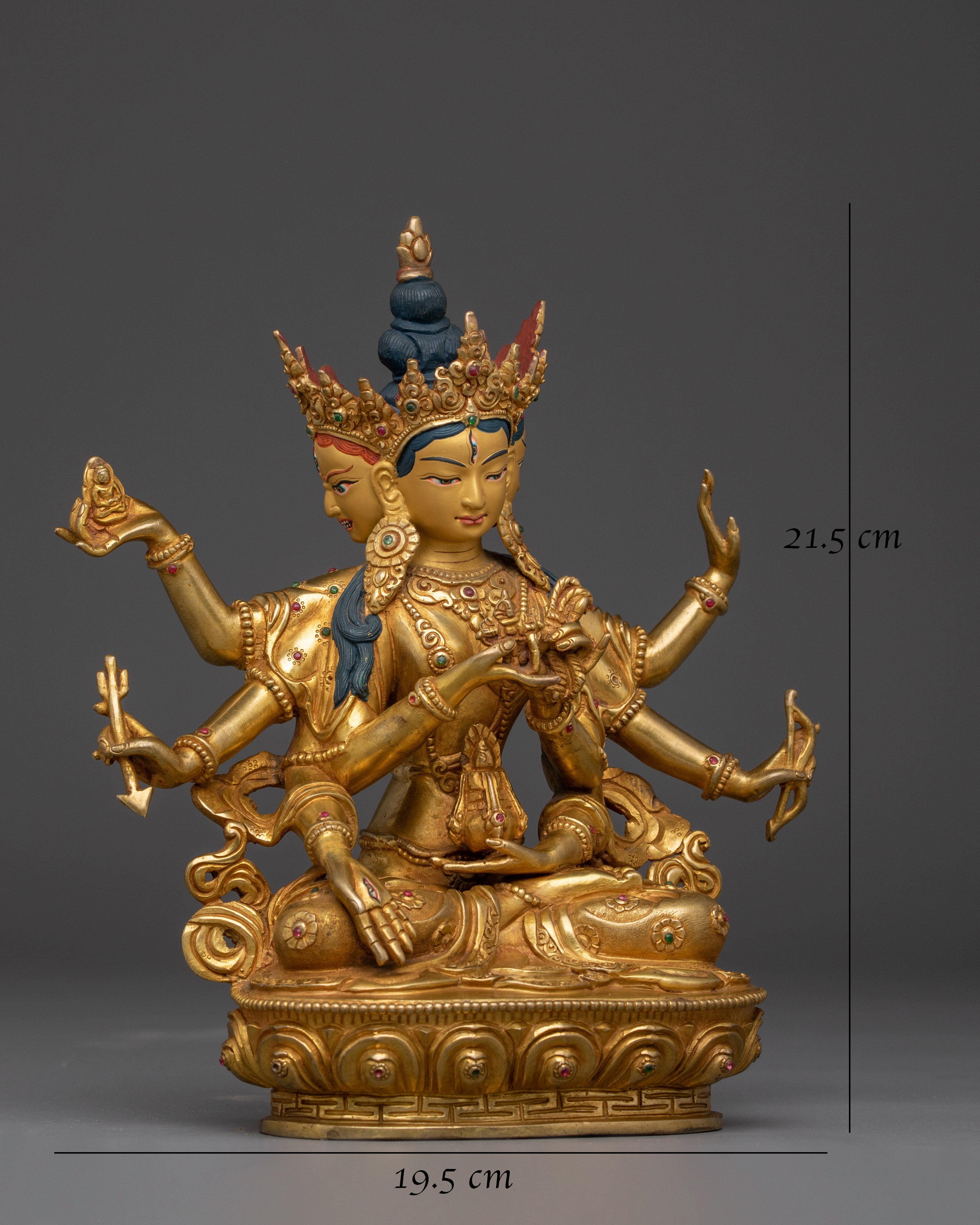 buddhist-statue-of-namgyalma-for-meditation