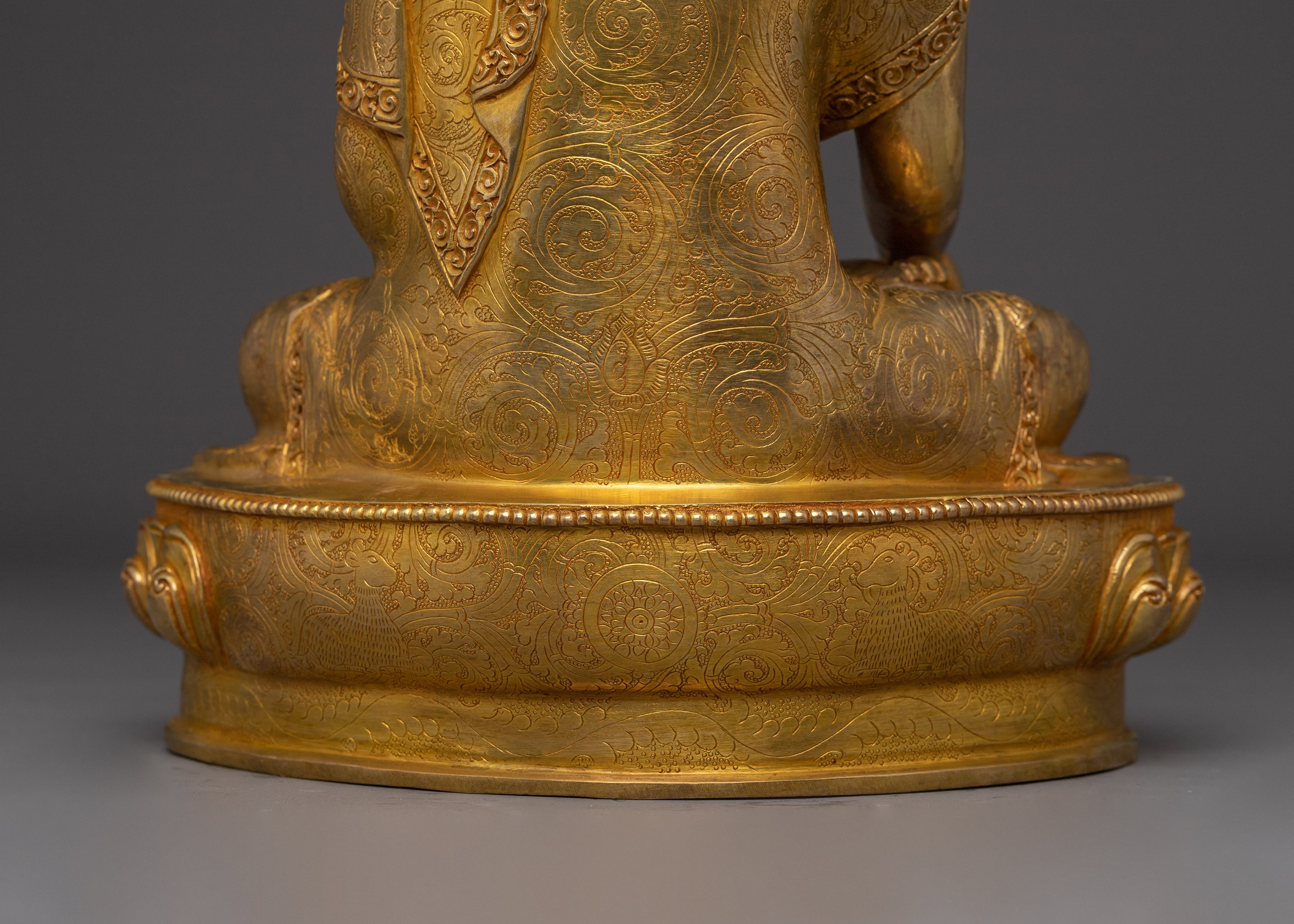 Wisdom Buddha Mitrupa Statue | Aksobhya Buddha Serene Statue