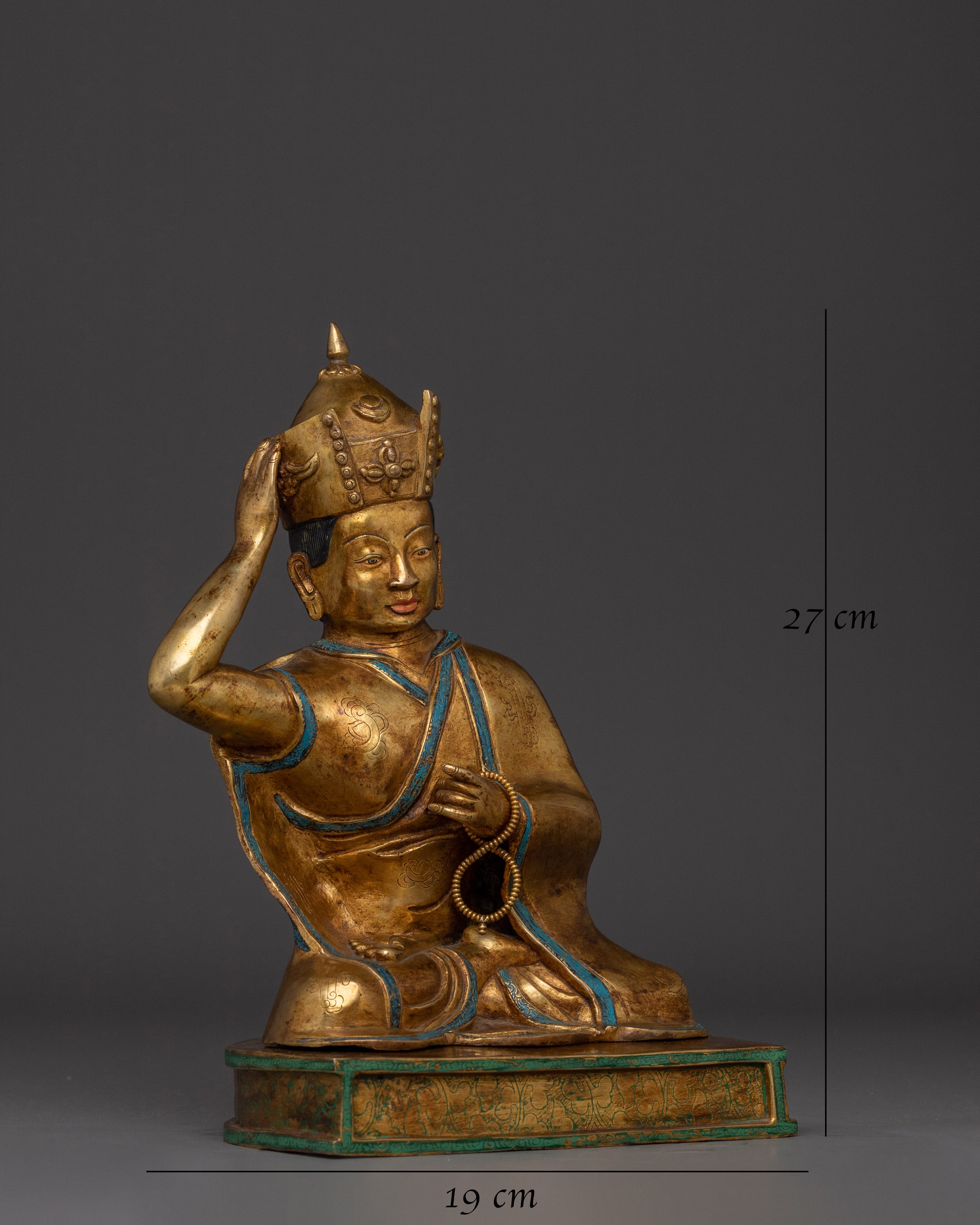 16th-gyalwa-karmapa-sculpture