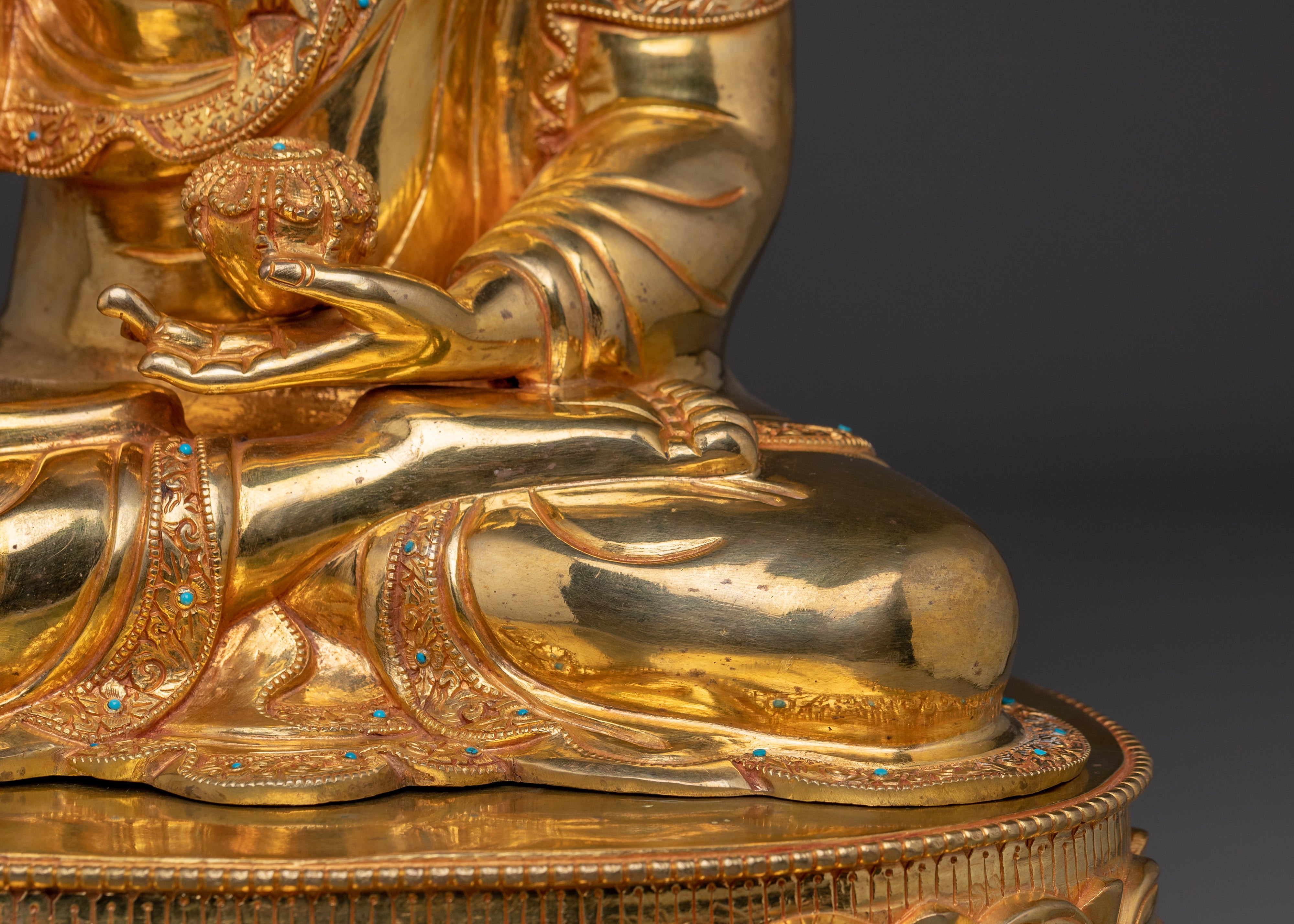 Exquisite Sculpture of Shakyamuni Buddha | Journey to Enlightenment
