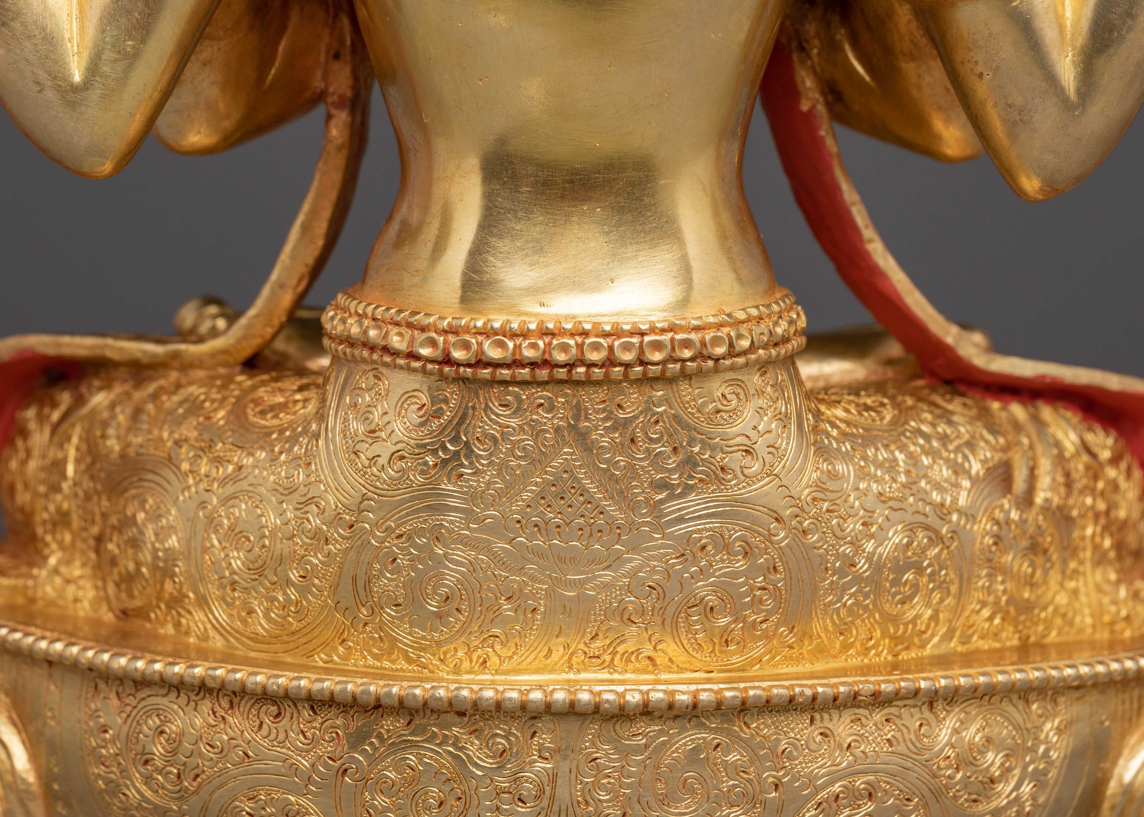 Bodhisattva Four-Armed Chenrezig Statue | Embodiment of Compassion