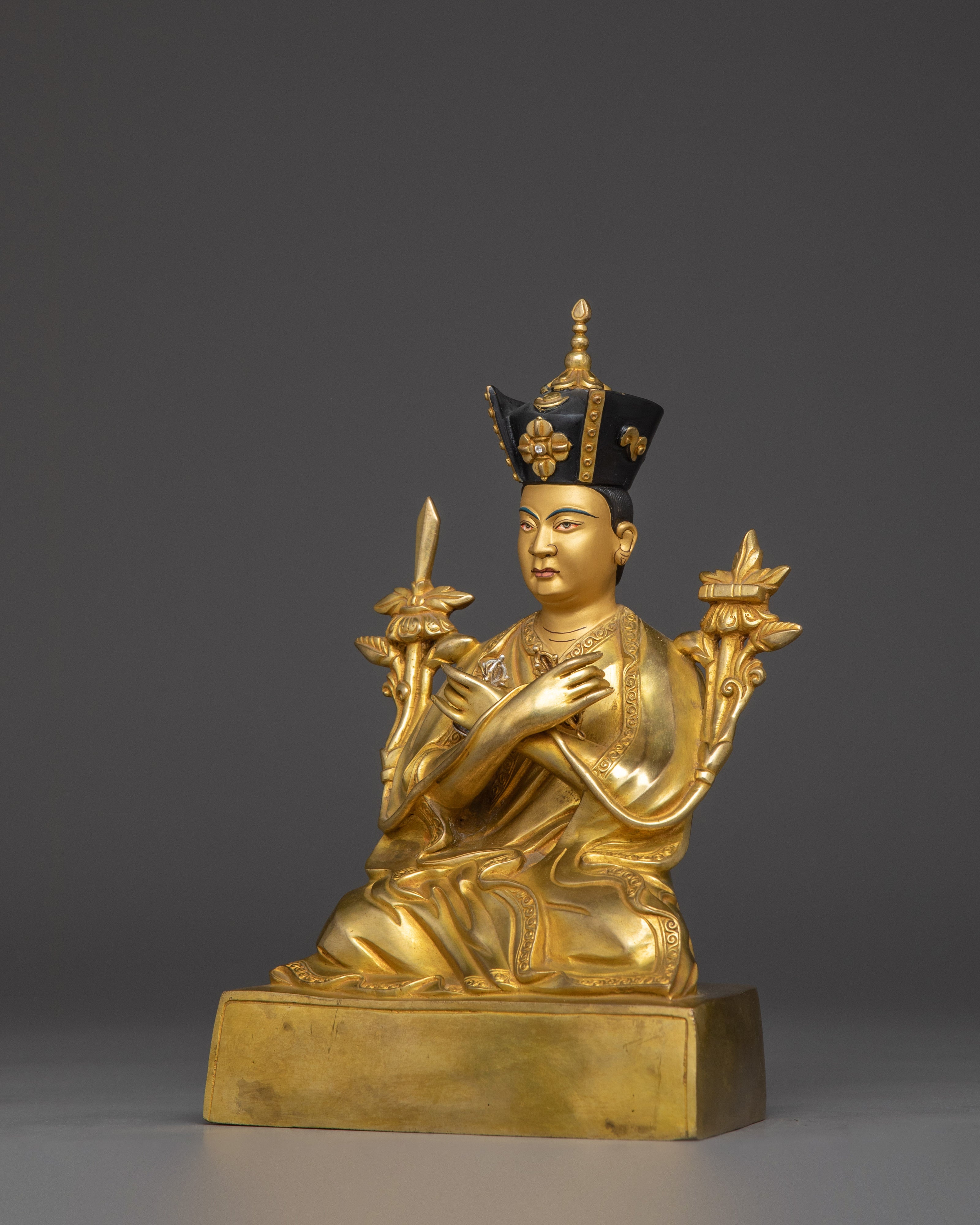 Rangjung Rigpe Dorje Statue | 16th Karmapa Figurine