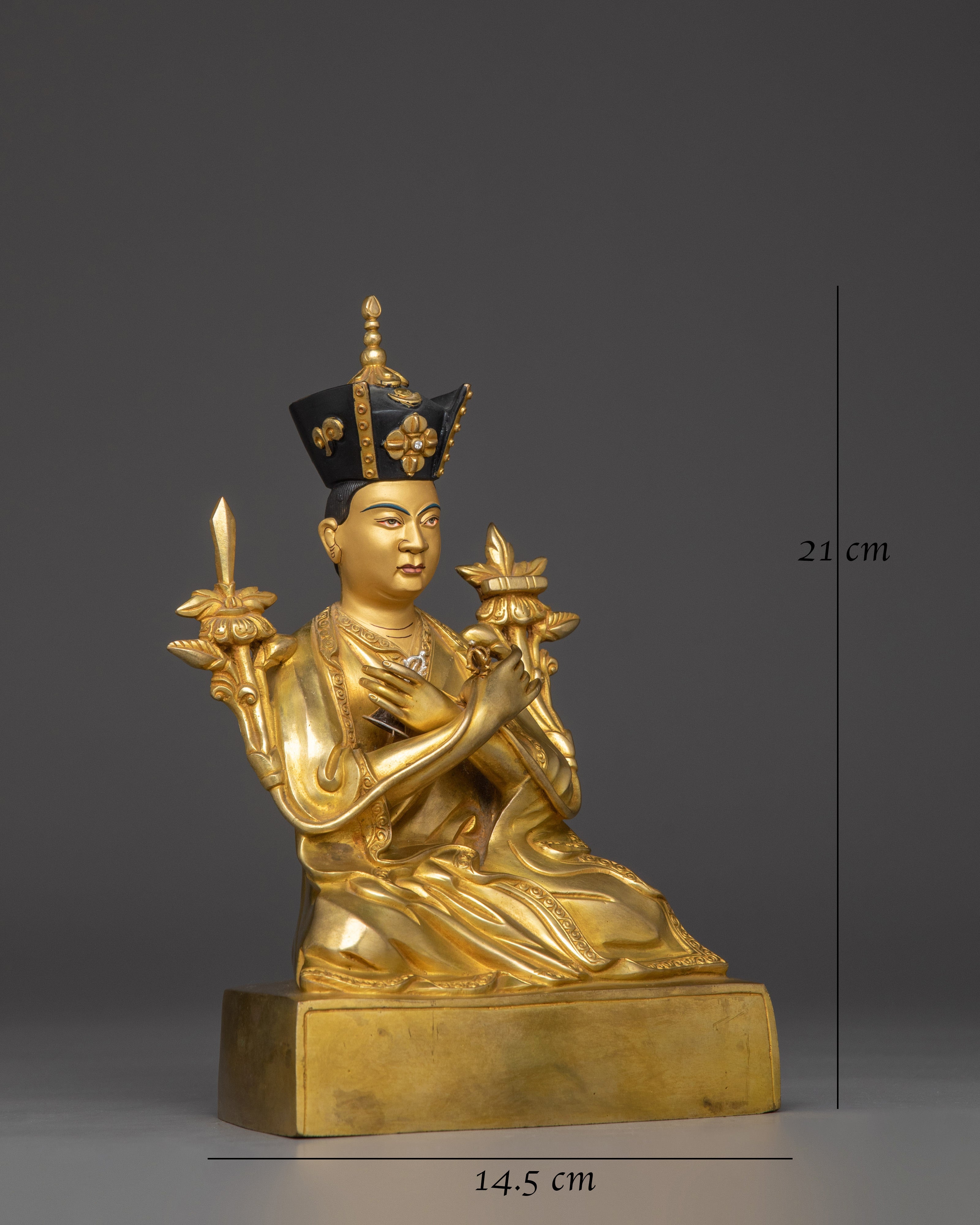 rangjung-rigpe-dorje-statue