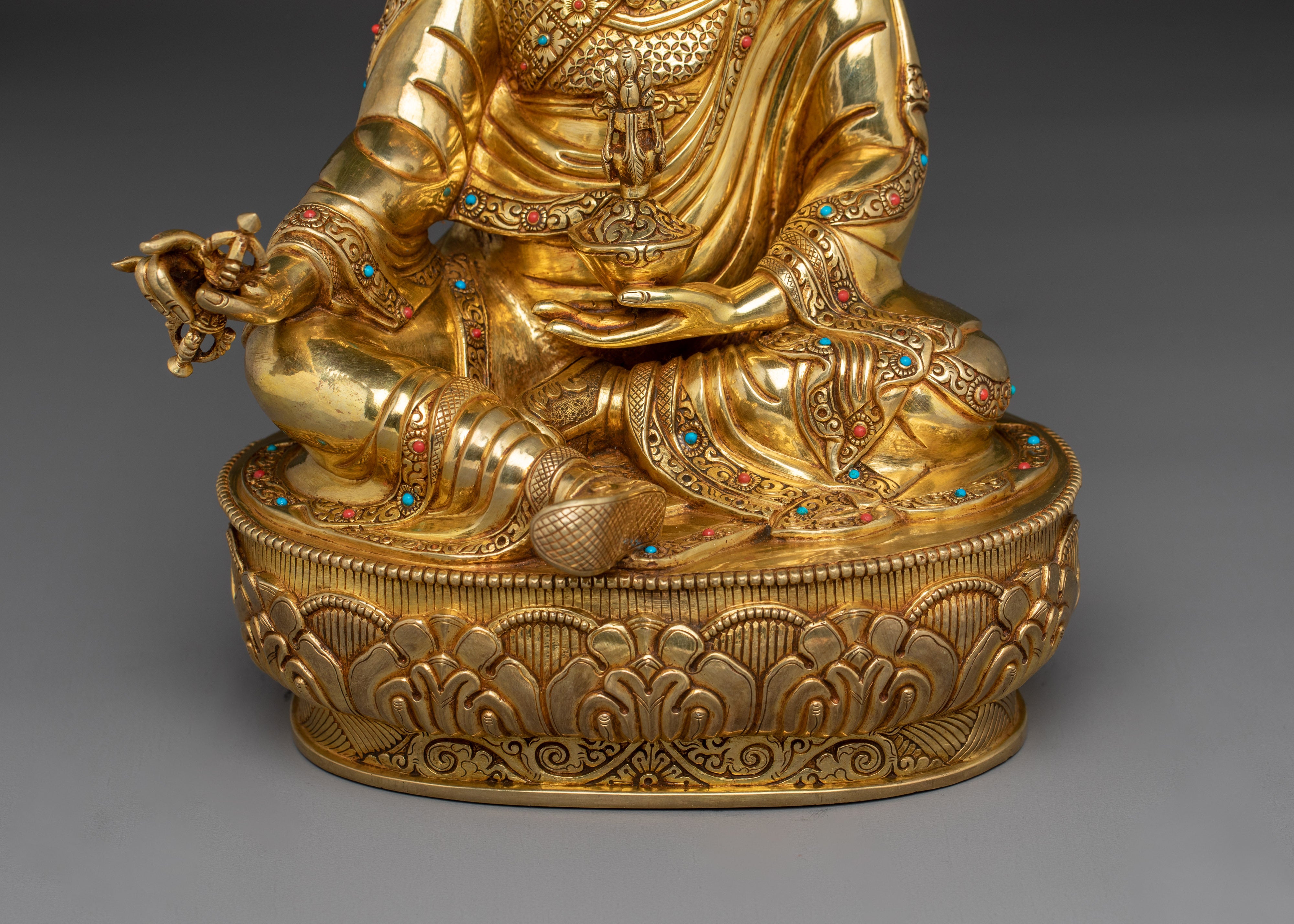 Tibetan Guru Padmasambhava Statue | The Lotus-Born Master of Vajrayana Buddhism
