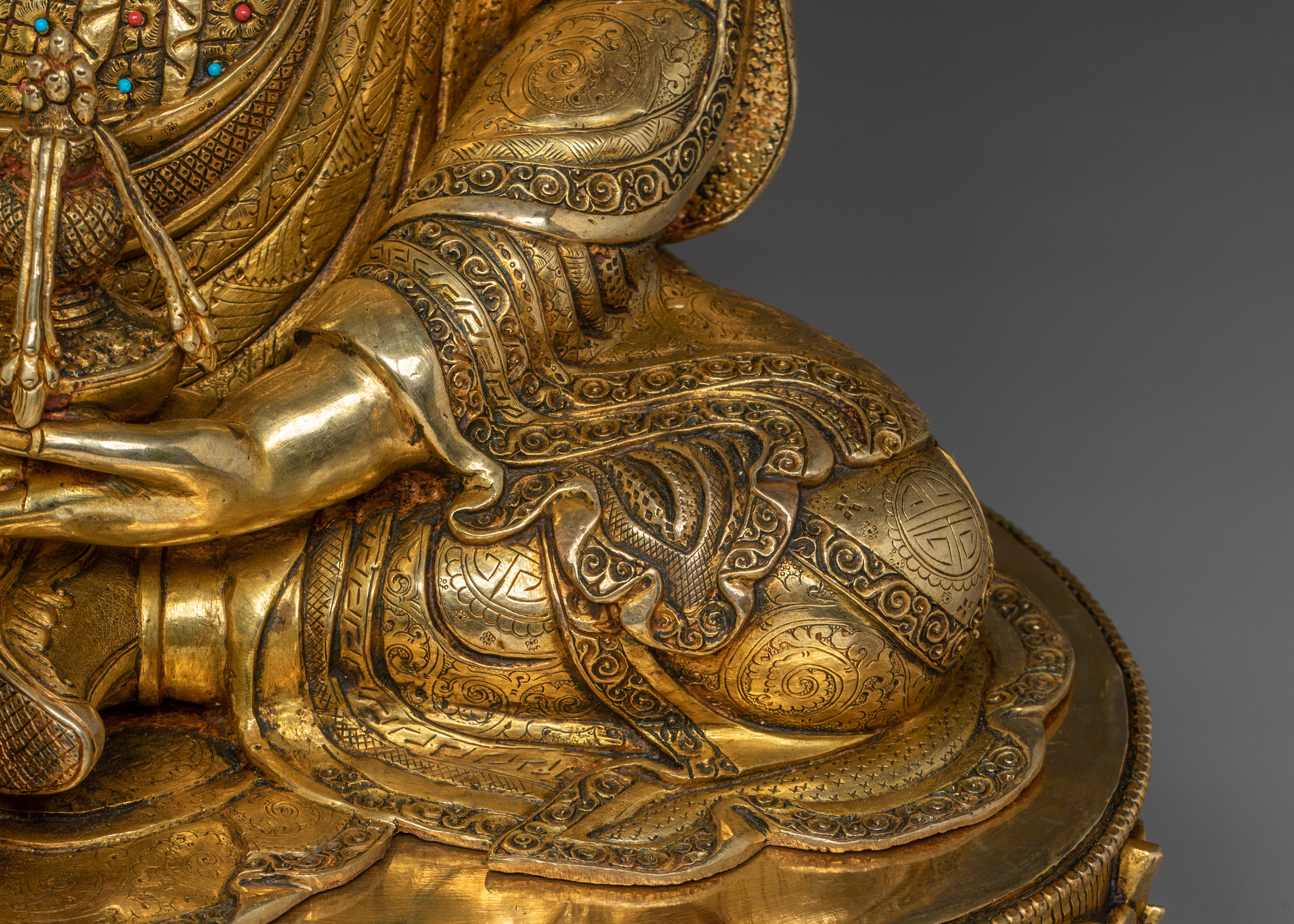 Traditional Tibetan Deity Guru Rinpoche | The Lotus-Born Master