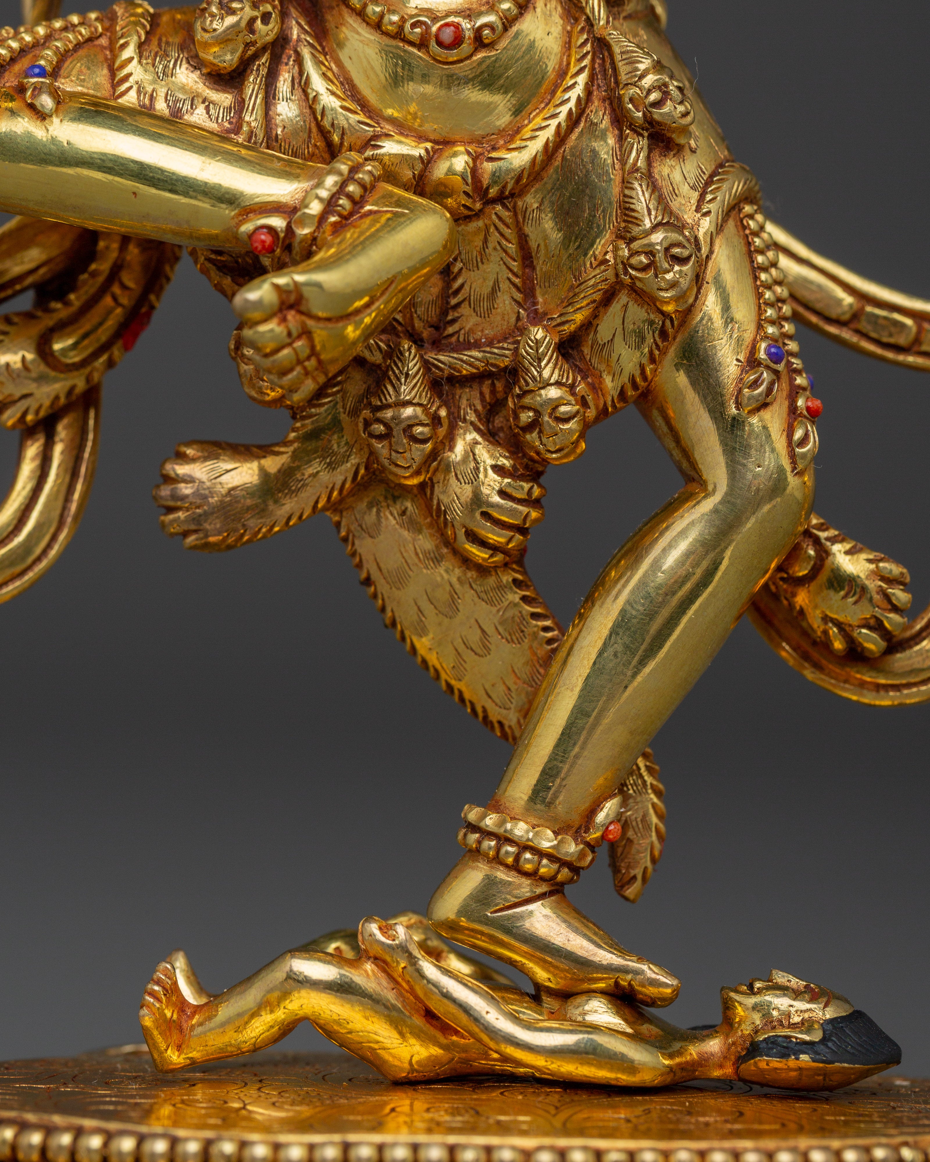 Tibetan protector goddess Troma Nagmo | Powerful Female Deity