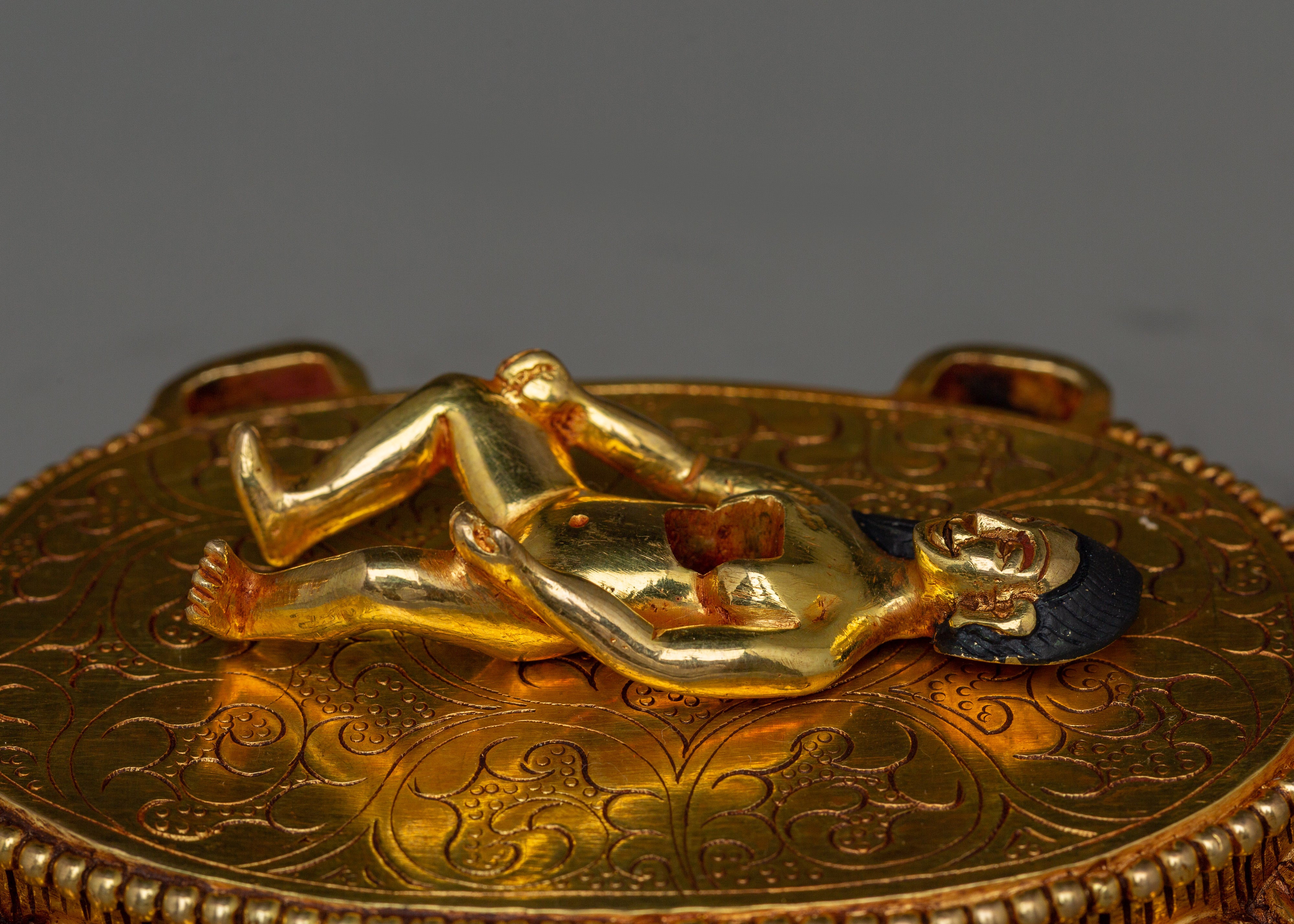 Tibetan protector goddess Troma Nagmo | Powerful Female Deity