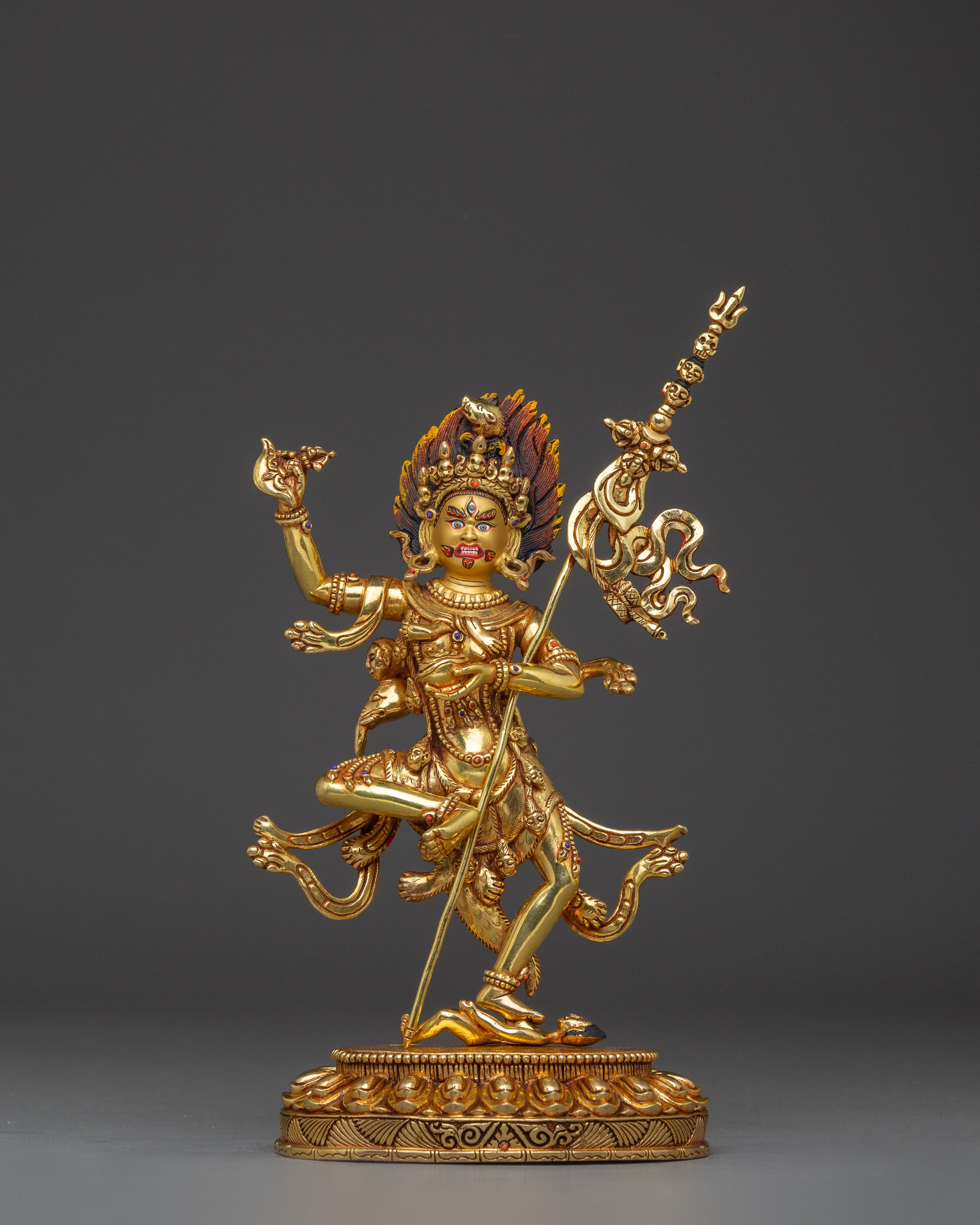 Tibetan protector goddess Troma Nagmo | Powerful Female Deity