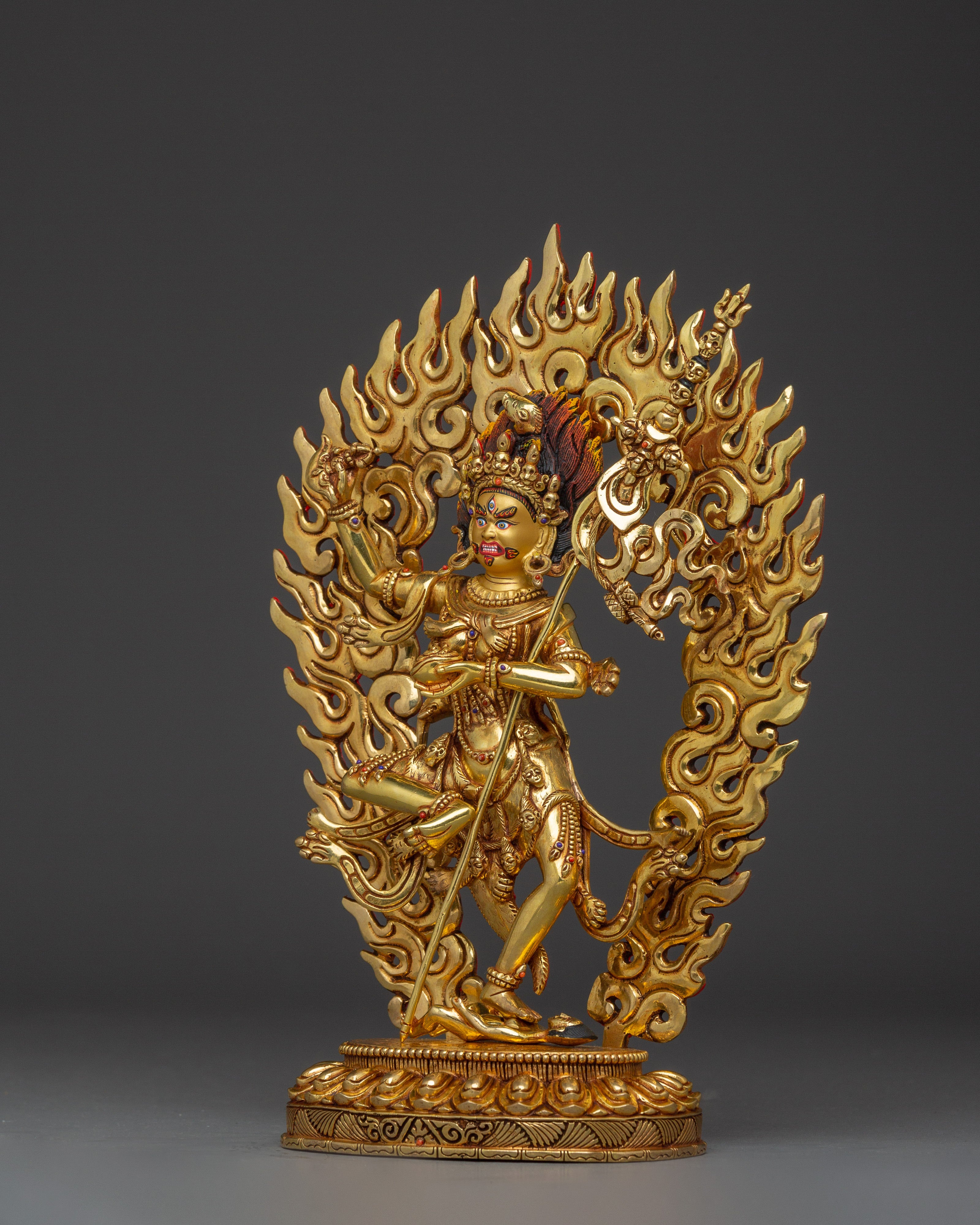 Tibetan protector goddess Troma Nagmo | Powerful Female Deity