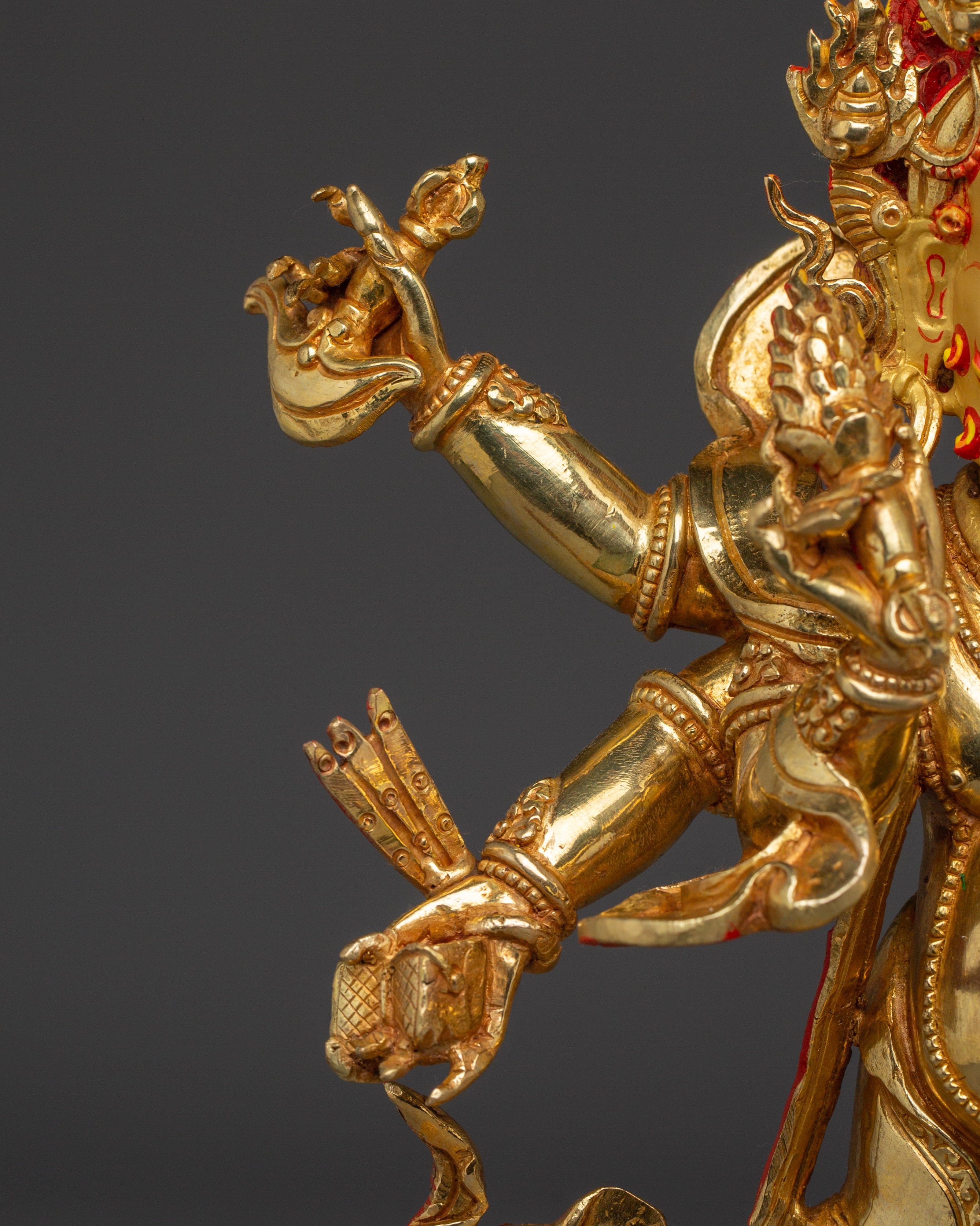 Tibetan Buddhist Deity White Mahakala Statue | Symbol of Prosperity