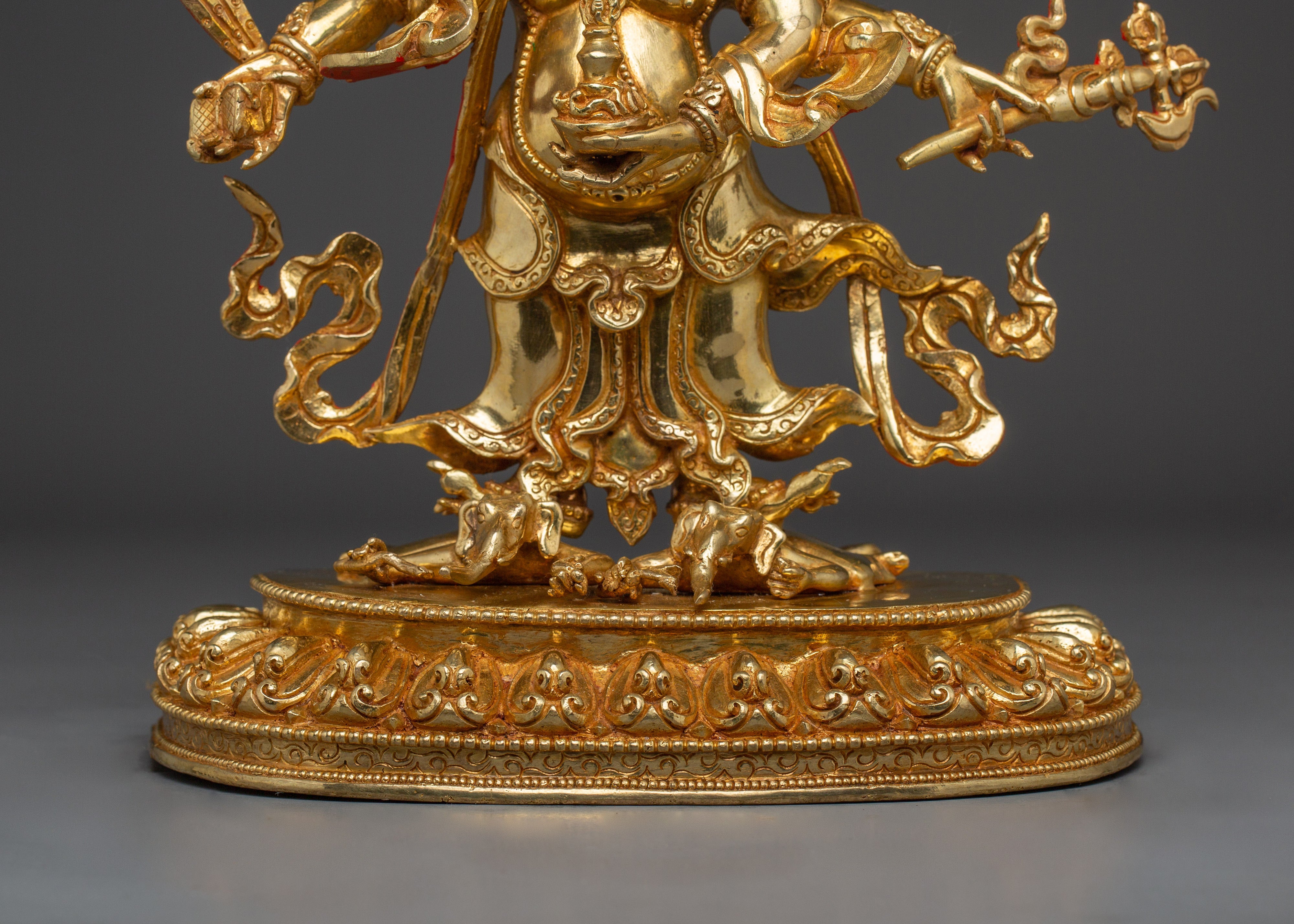Tibetan Buddhist Deity White Mahakala Statue | Symbol of Prosperity