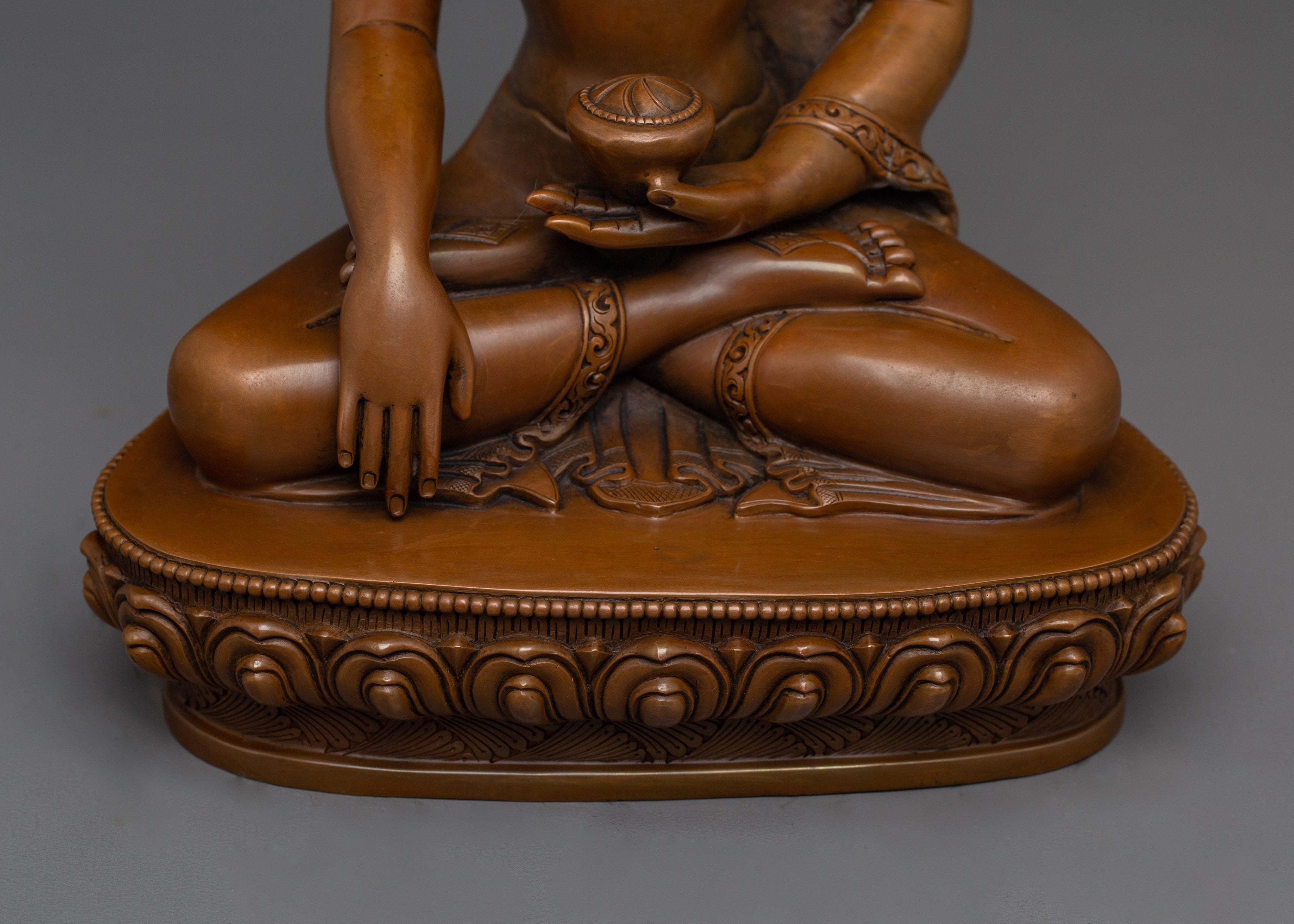 Oxidized Gautama Buddha Decor Statue | Shakyamuni Buddha - The Awakened One