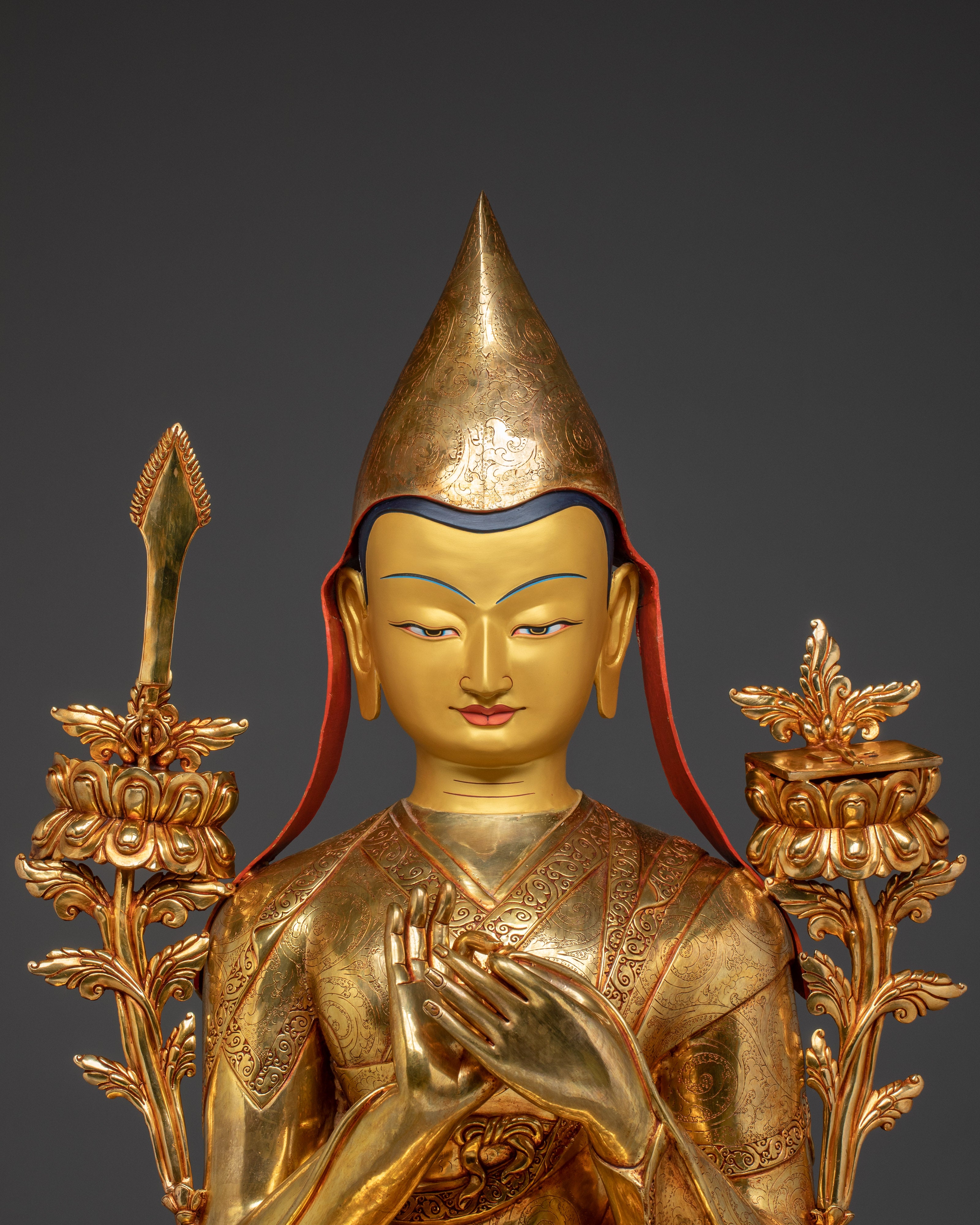 Golden Tshongkhapa Statue | Losang Drakpa - Philosopher and Tantric Yogi