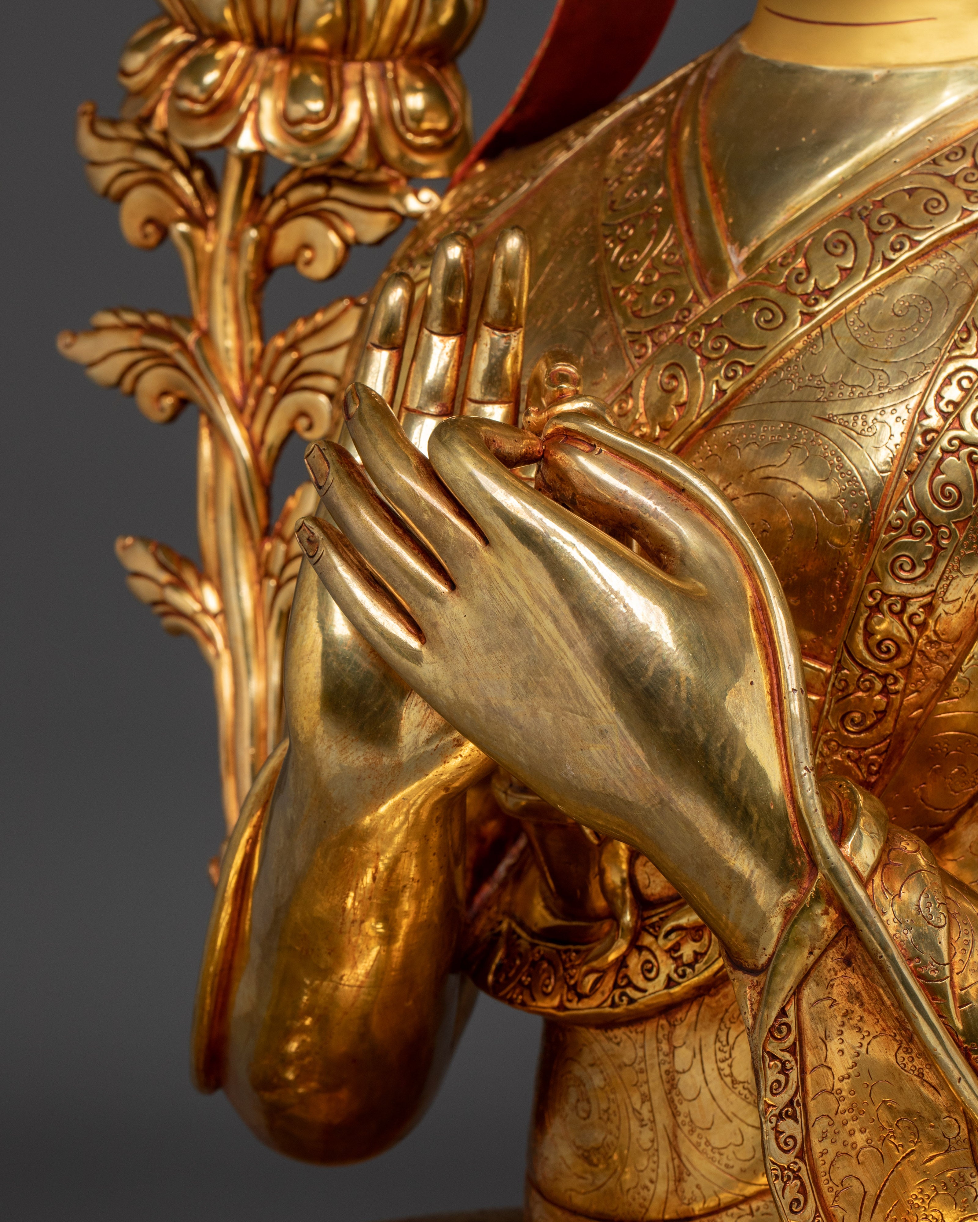 Golden Tshongkhapa Statue | Losang Drakpa - Philosopher and Tantric Yogi