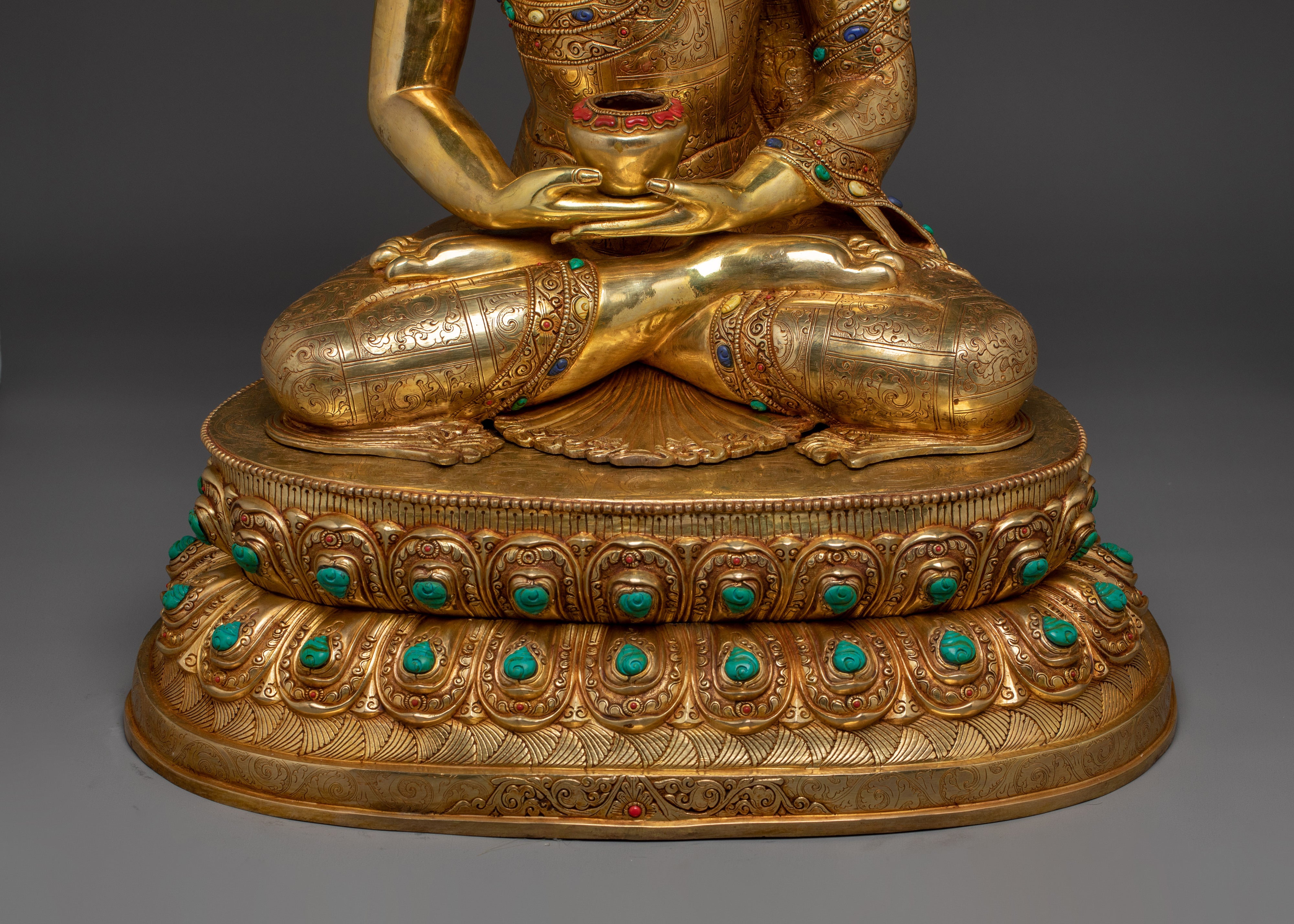 Sukhavati Ruler Amitabha Buddha Statue | Altar Decor for Meditation