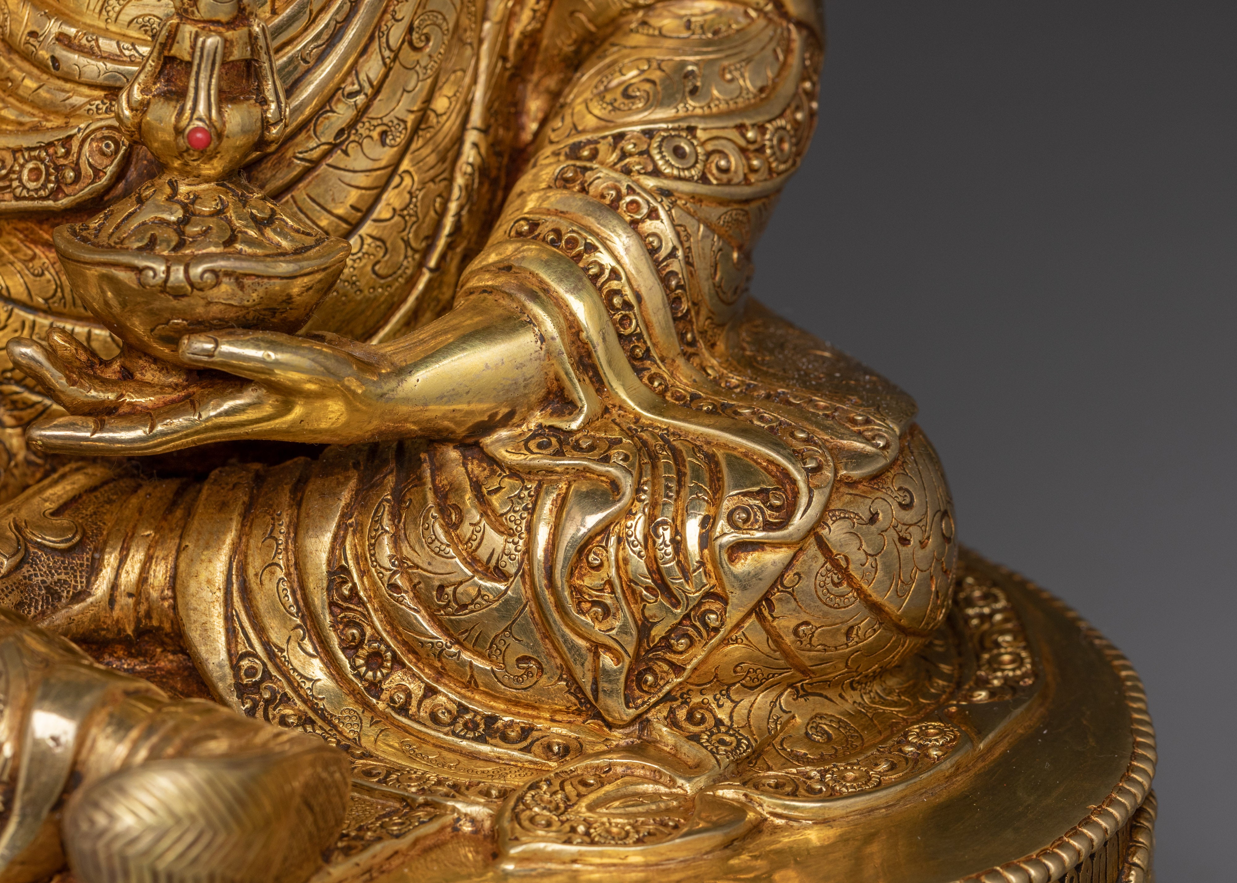 Tibetan Spirituality Guru Rinpoche Statue | Buddhist Master