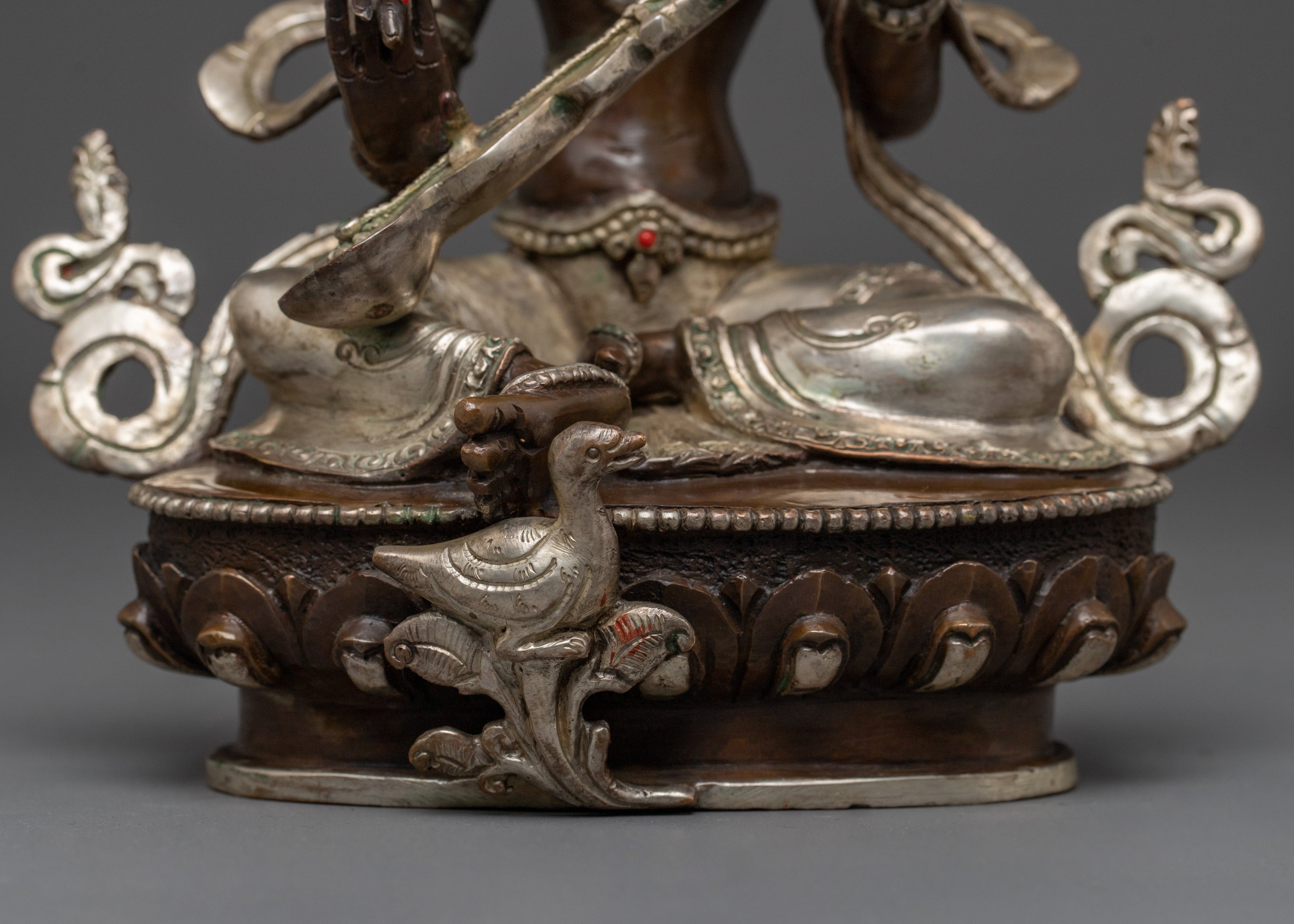 Knowledge Icon Saraswati | Spiritual Decor for Wisdom