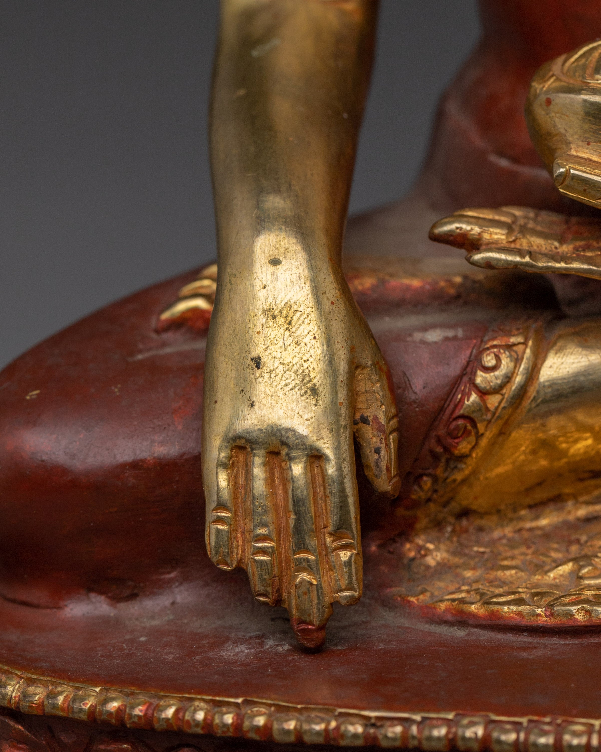 Tranquil Gautama Buddha Art | Shakyamuni Buddha - The Founder of Buddhism